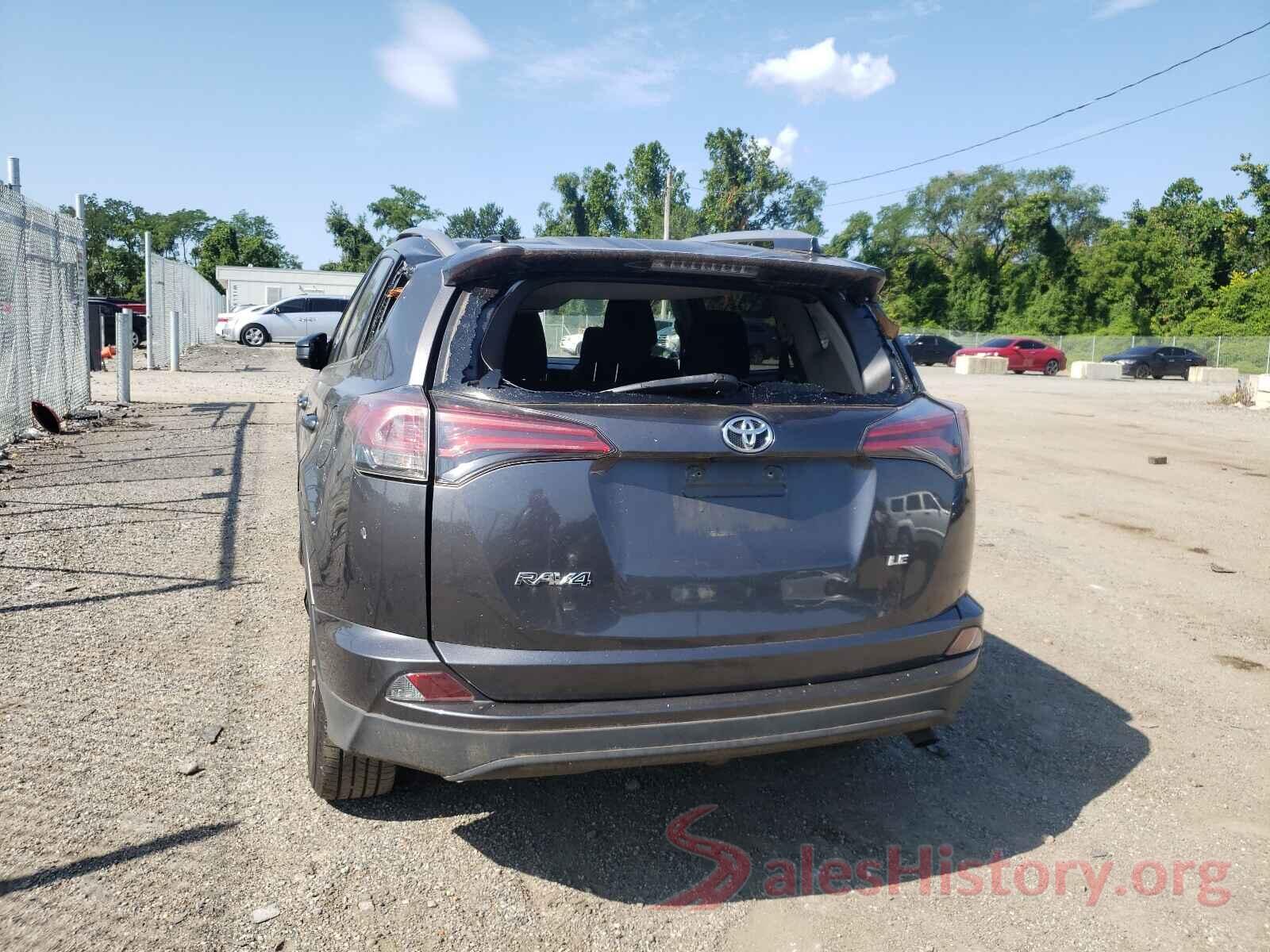 JTMZFREV8HJ111724 2017 TOYOTA RAV4