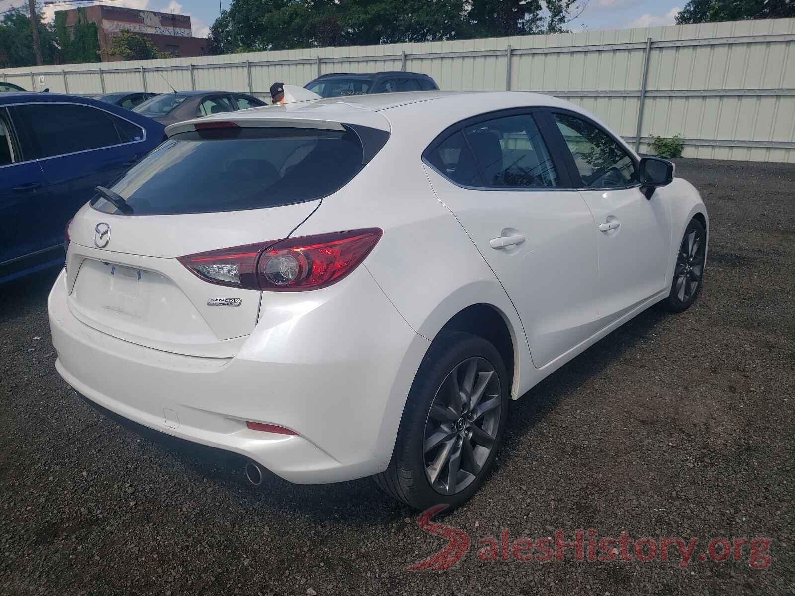 3MZBN1L35JM265448 2018 MAZDA 3