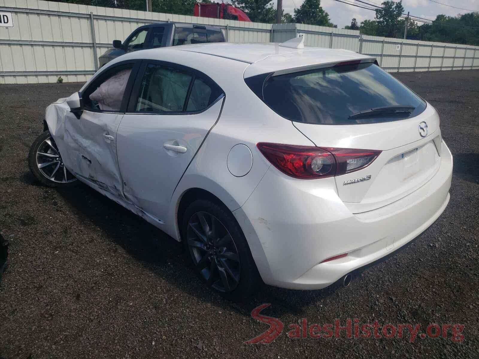 3MZBN1L35JM265448 2018 MAZDA 3