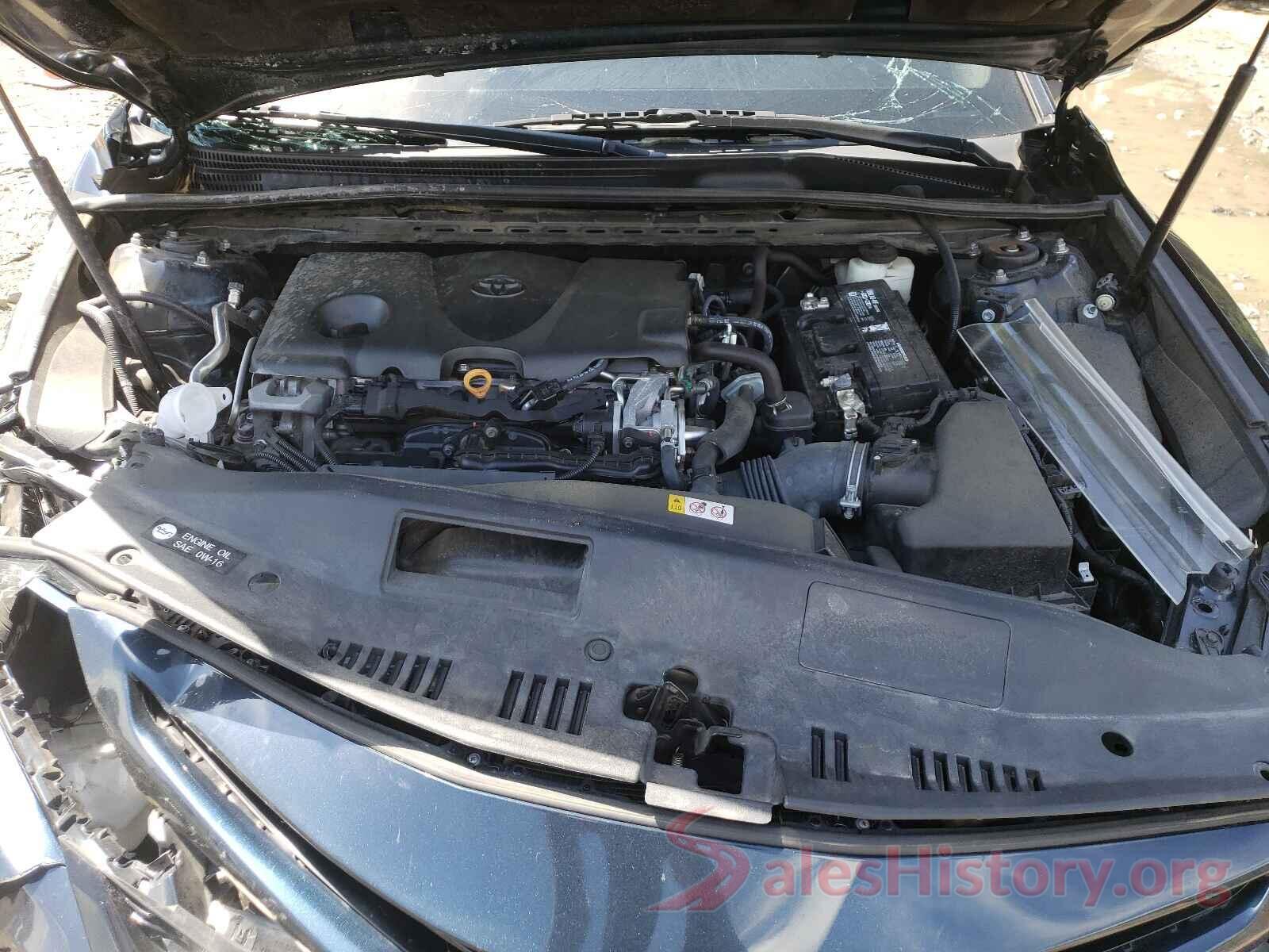 4T1B61HK9JU570961 2018 TOYOTA CAMRY