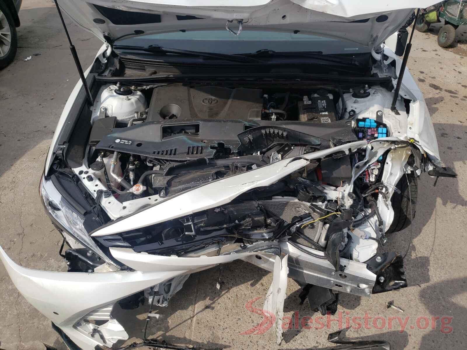 4T1B11HK1JU040904 2018 TOYOTA CAMRY