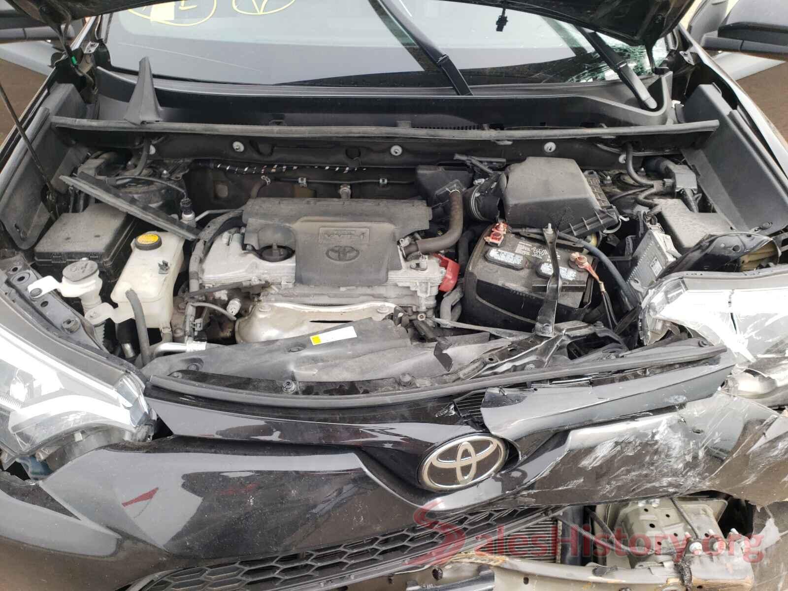 2T3JFREV9HW675543 2017 TOYOTA RAV4