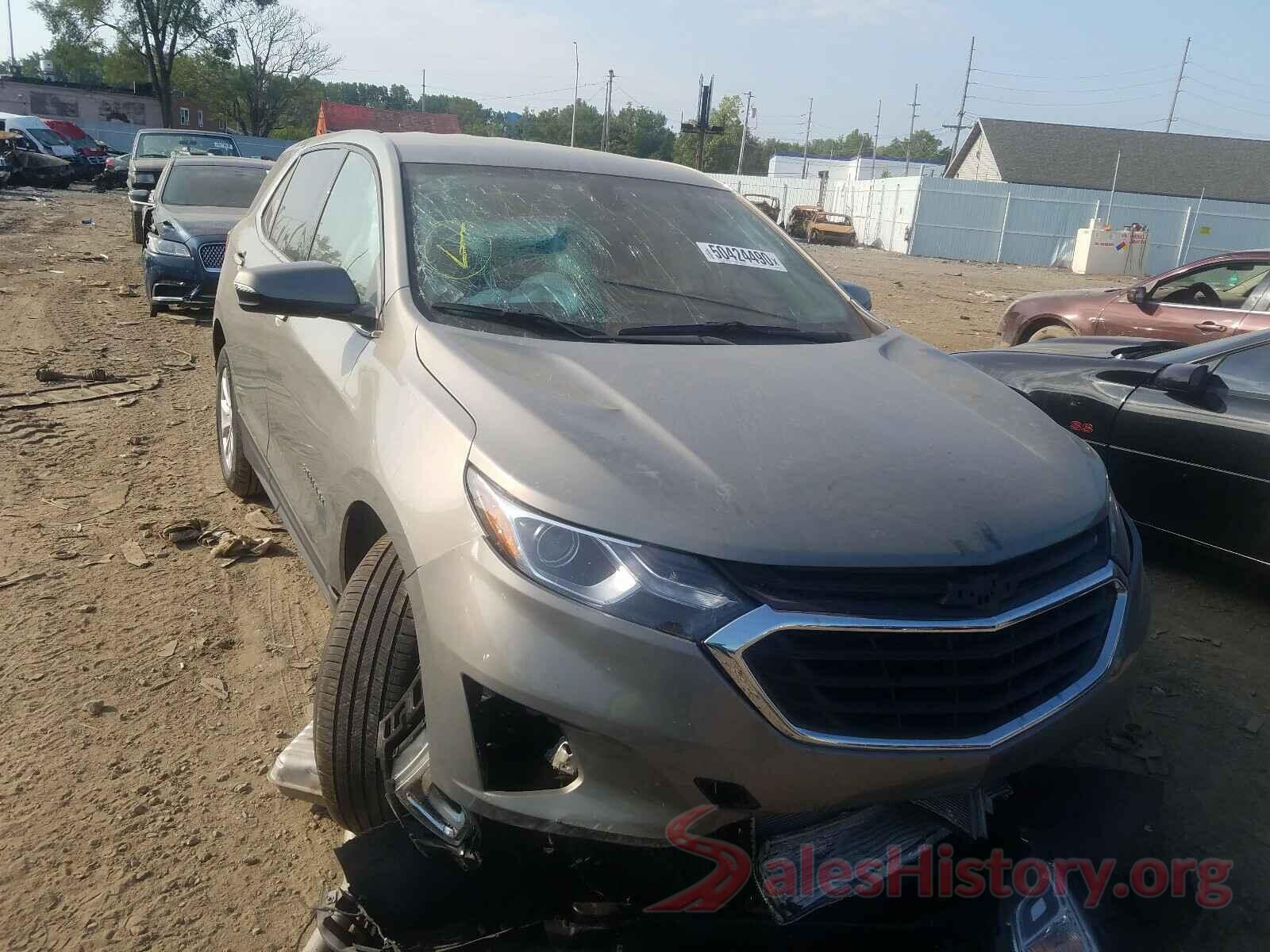 3GNAXJEV8JS618002 2018 CHEVROLET EQUINOX