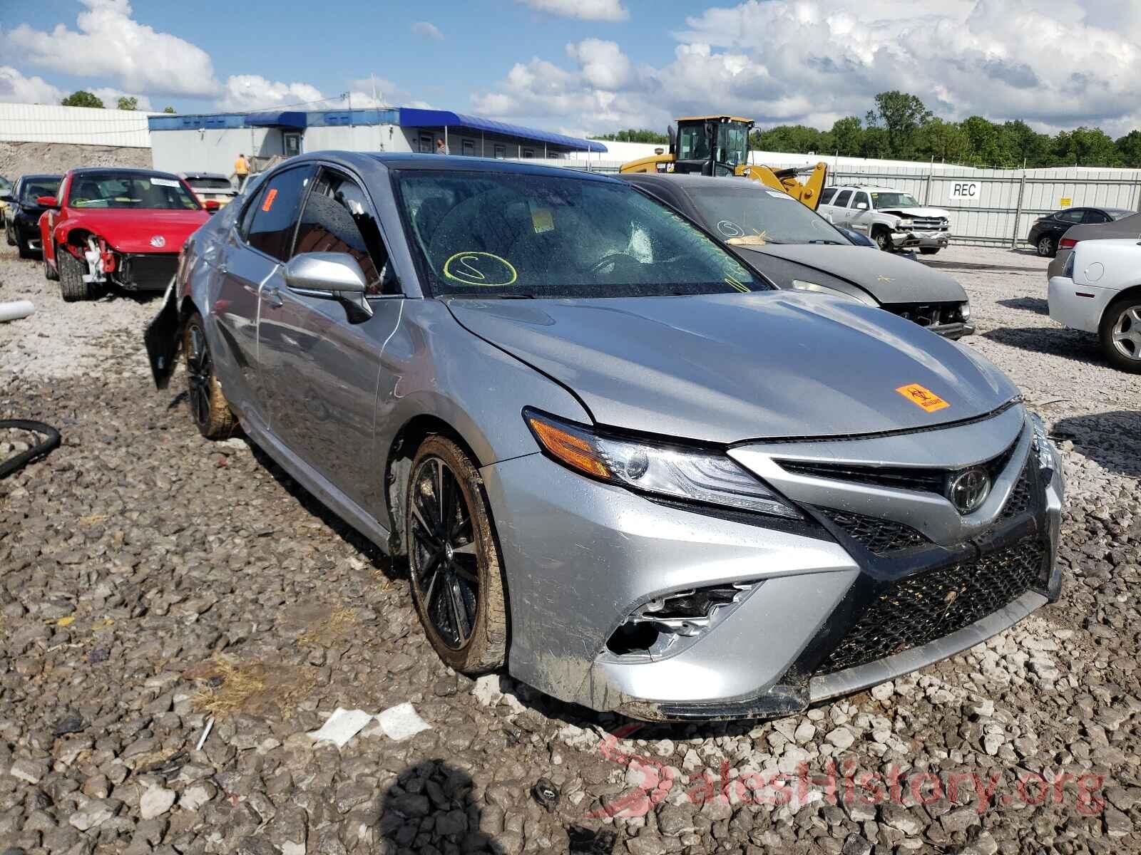 4T1B61HK7KU163674 2019 TOYOTA CAMRY