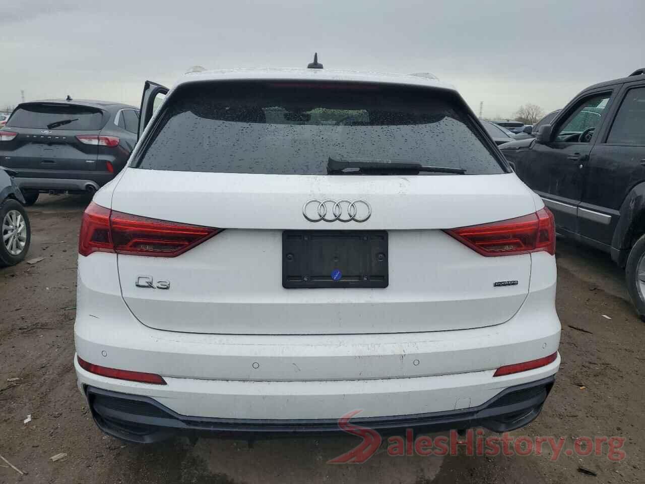 WA1DECF33M1000820 2021 AUDI Q3