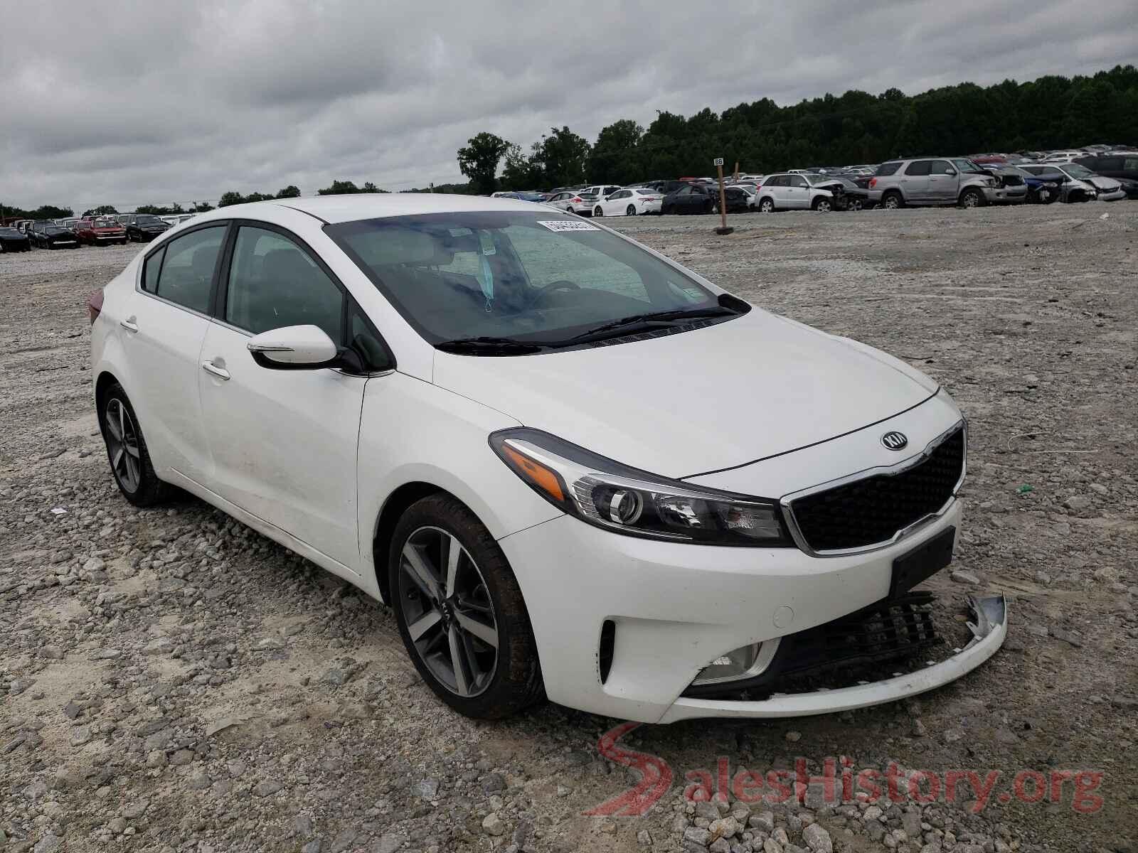 3KPFL4A87HE120118 2017 KIA FORTE