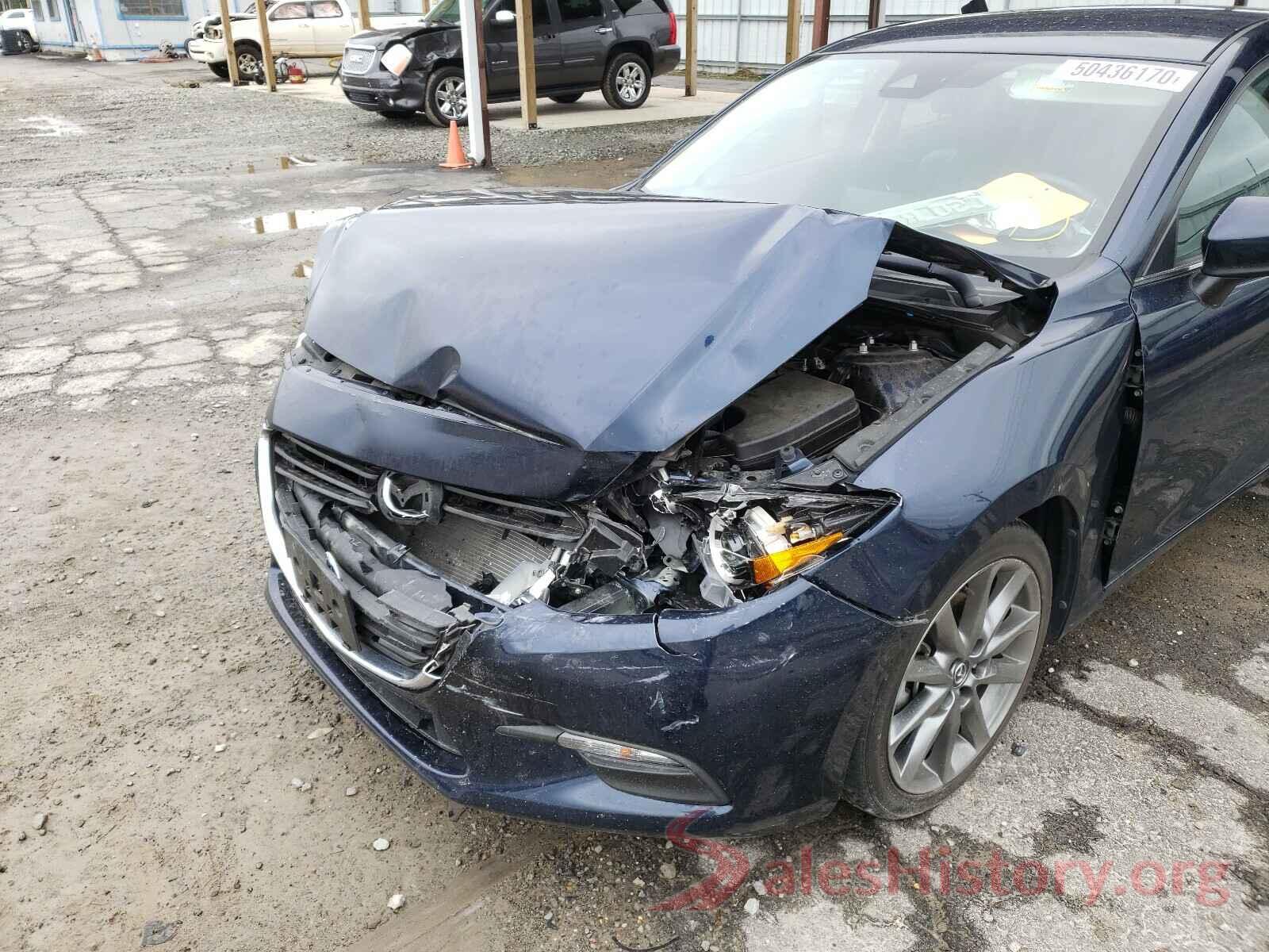 3MZBN1V37JM245604 2018 MAZDA 3