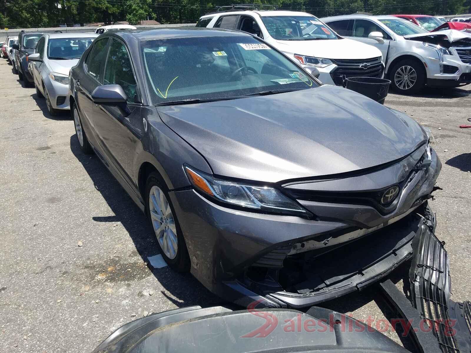 4T1B11HK1JU102091 2018 TOYOTA CAMRY