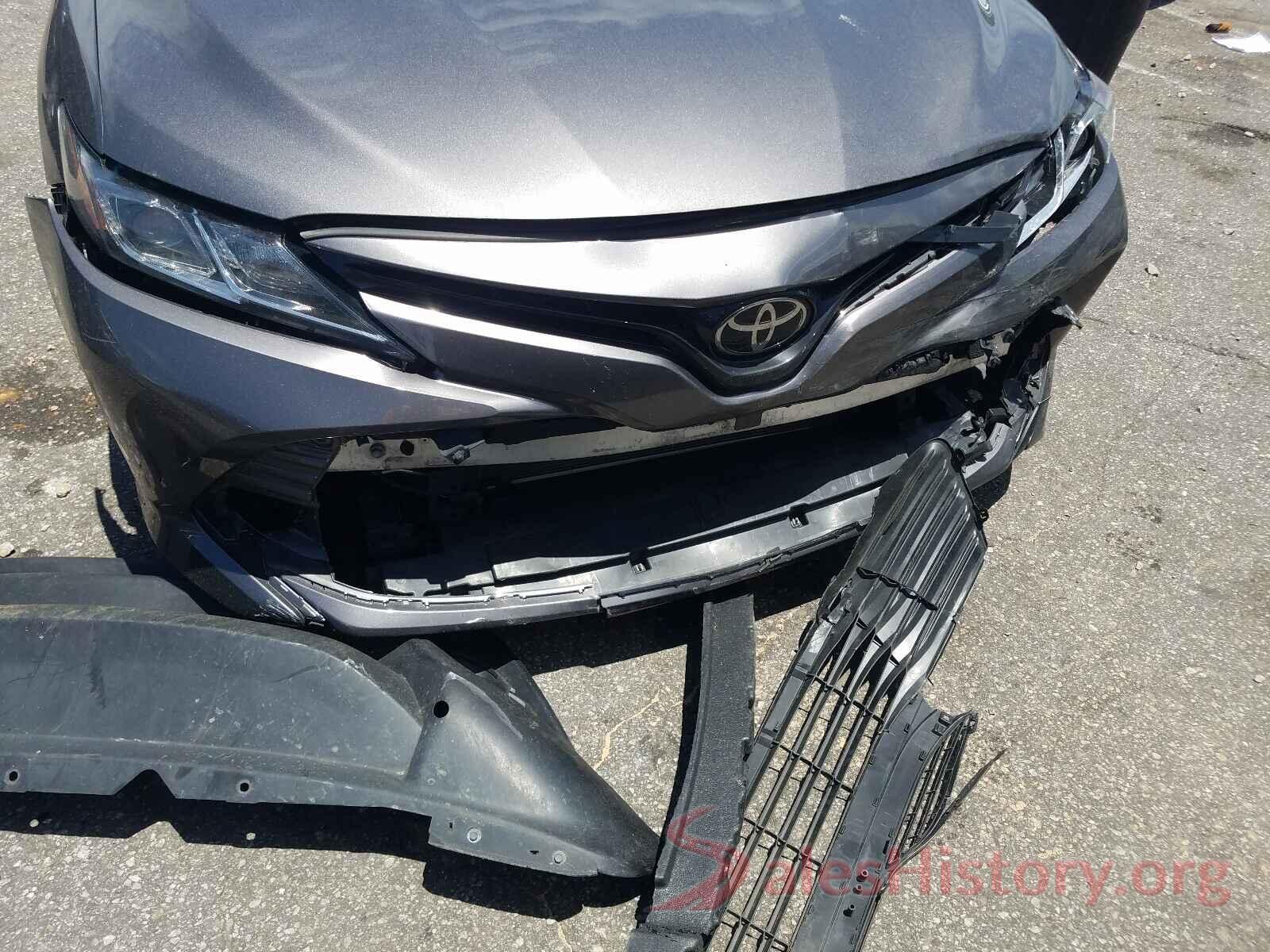 4T1B11HK1JU102091 2018 TOYOTA CAMRY