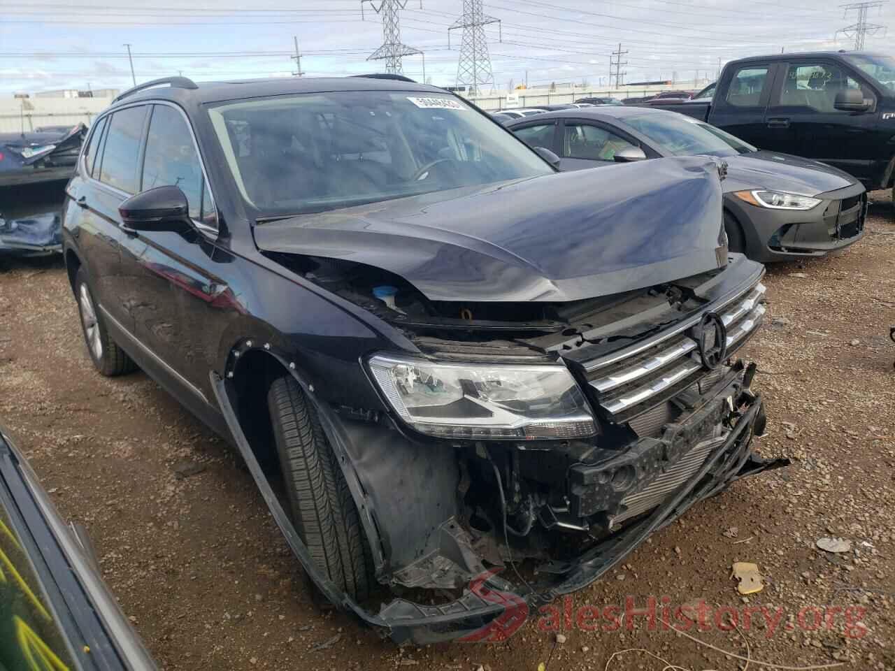 3VV2B7AX2JM124374 2018 VOLKSWAGEN TIGUAN