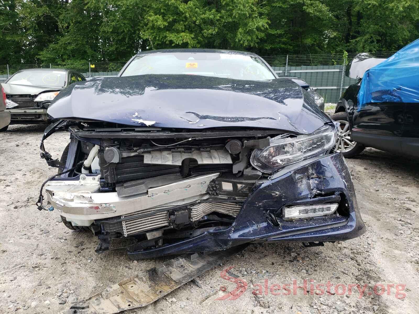 1HGCV1F55JA120784 2018 HONDA ACCORD