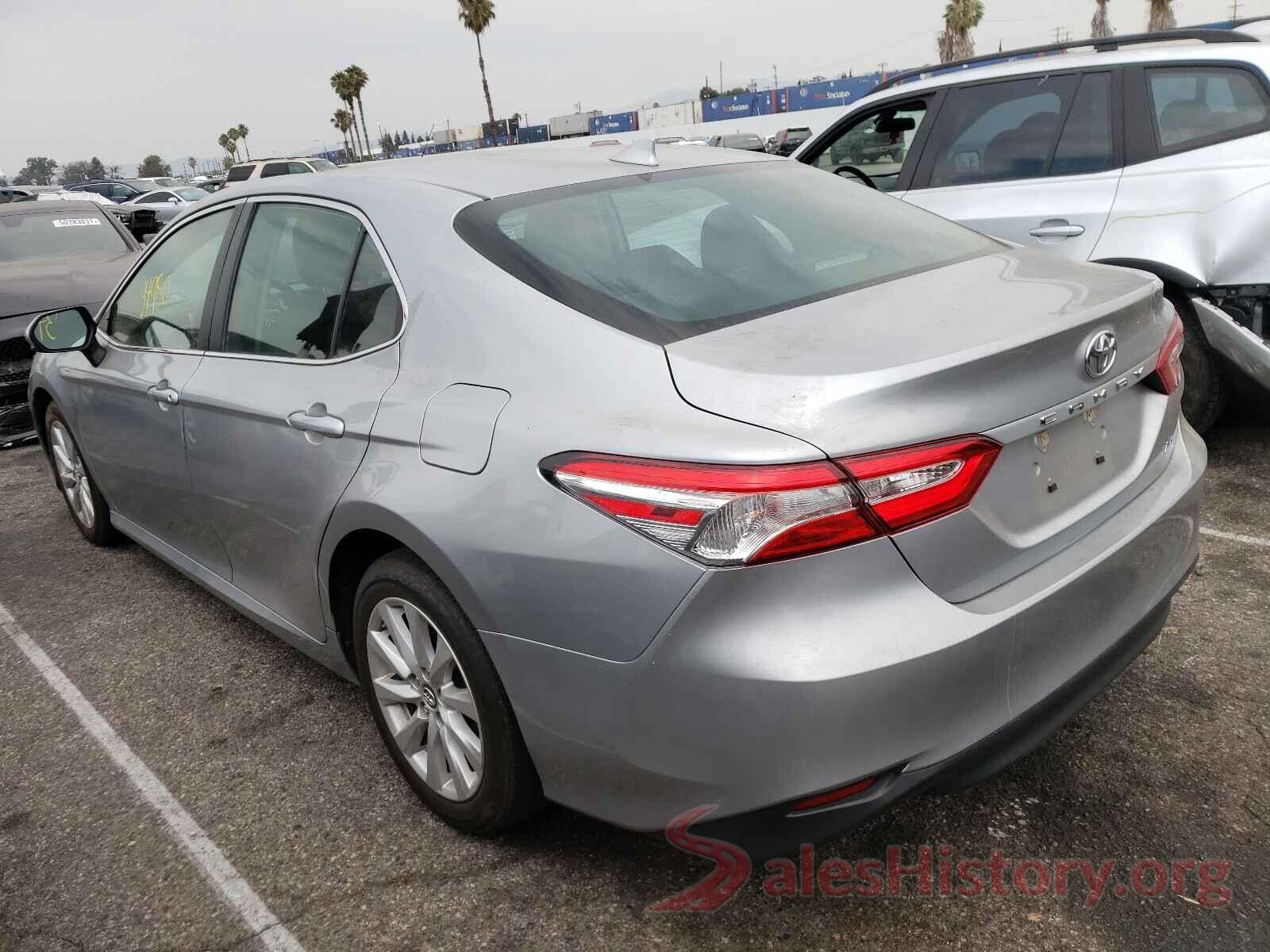 4T1B11HK2KU242863 2019 TOYOTA CAMRY