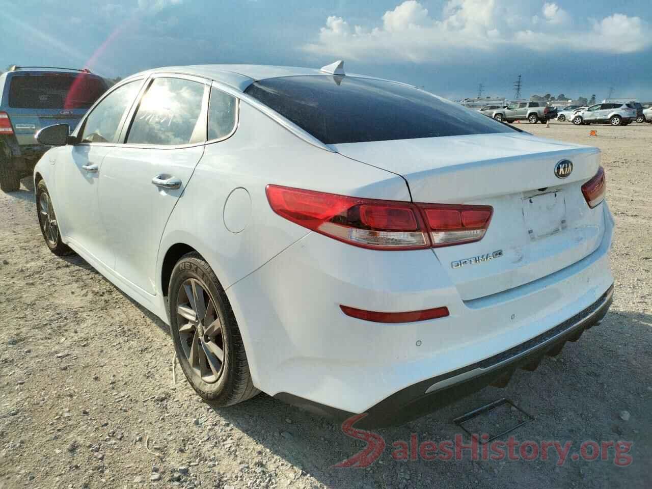 5XXGT4L32KG338438 2019 KIA OPTIMA