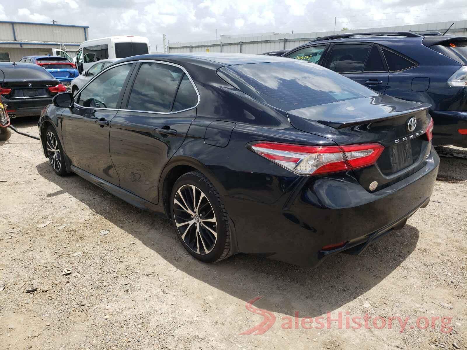 4T1B11HKXJU097862 2018 TOYOTA CAMRY