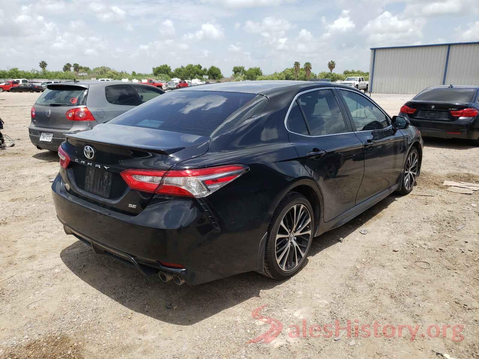 4T1B11HKXJU097862 2018 TOYOTA CAMRY