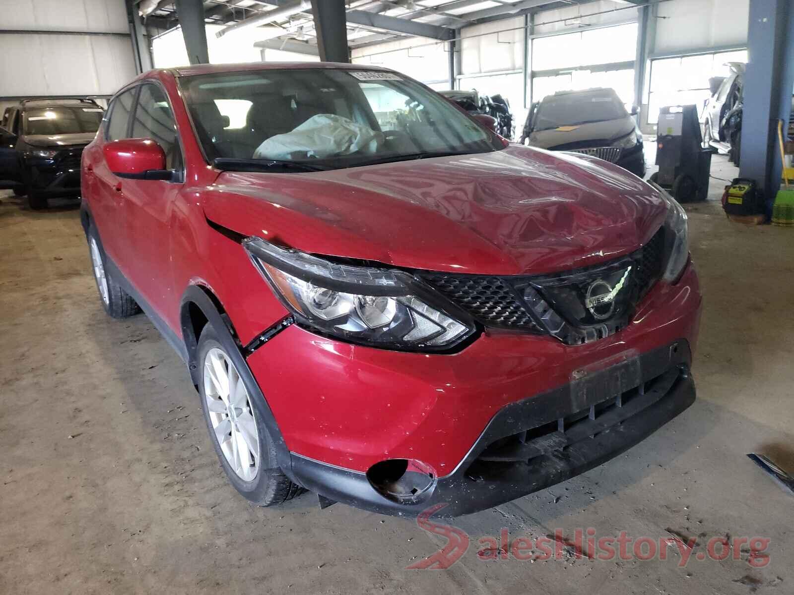 JN1BJ1CR5JW260336 2018 NISSAN ROGUE