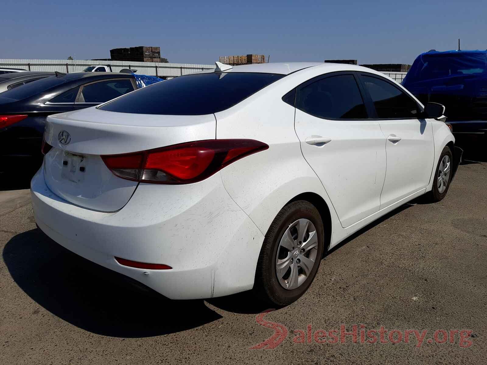 5NPDH4AE4GH663516 2016 HYUNDAI ELANTRA