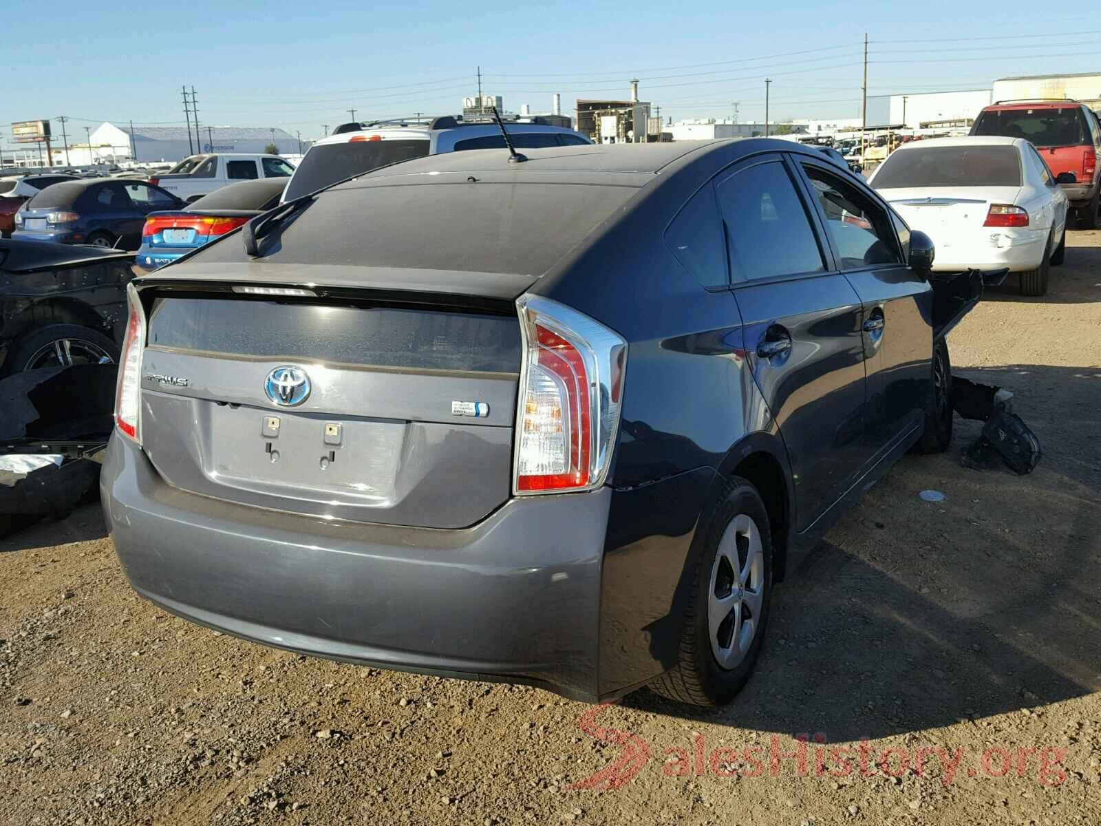 JTDKN3DUXF1943816 2015 TOYOTA PRIUS