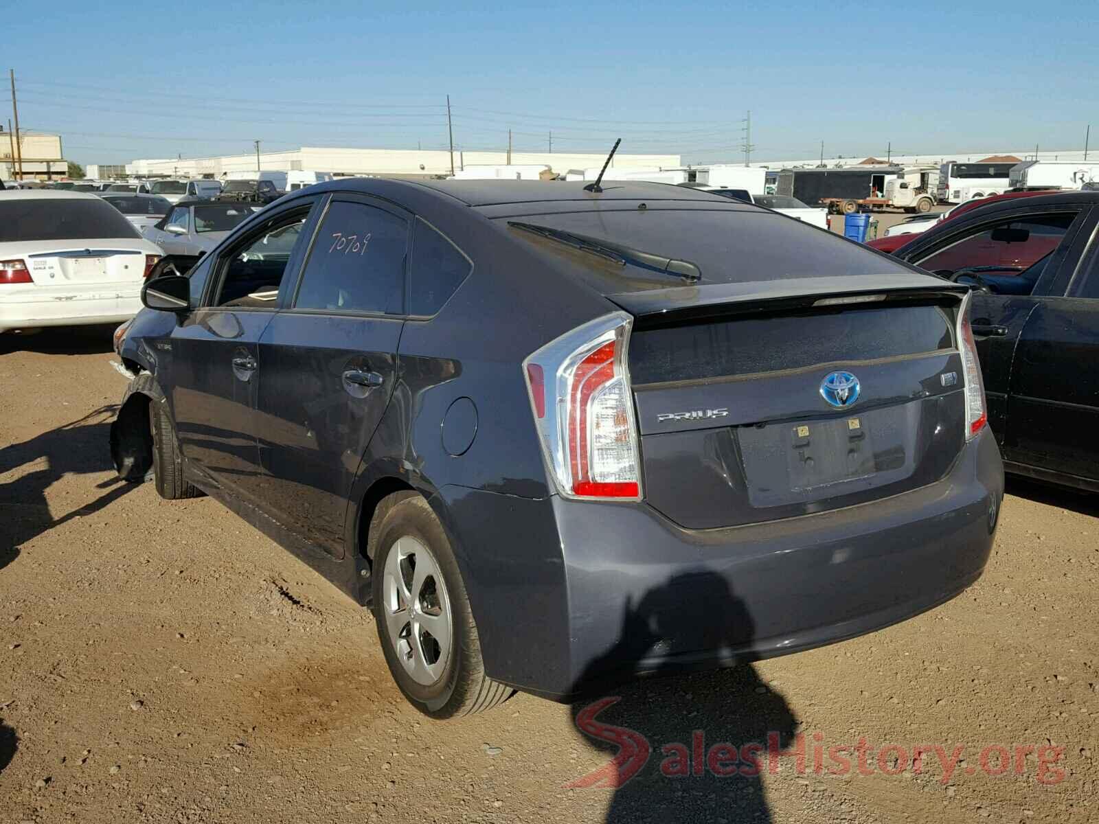 JTDKN3DUXF1943816 2015 TOYOTA PRIUS