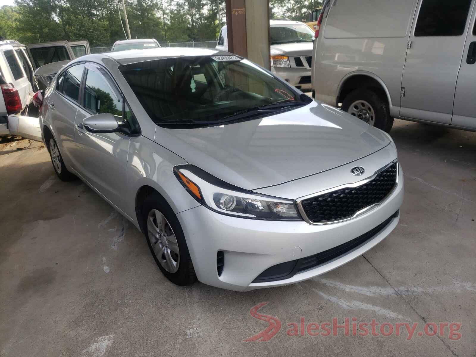 3KPFK4A74HE061555 2017 KIA FORTE