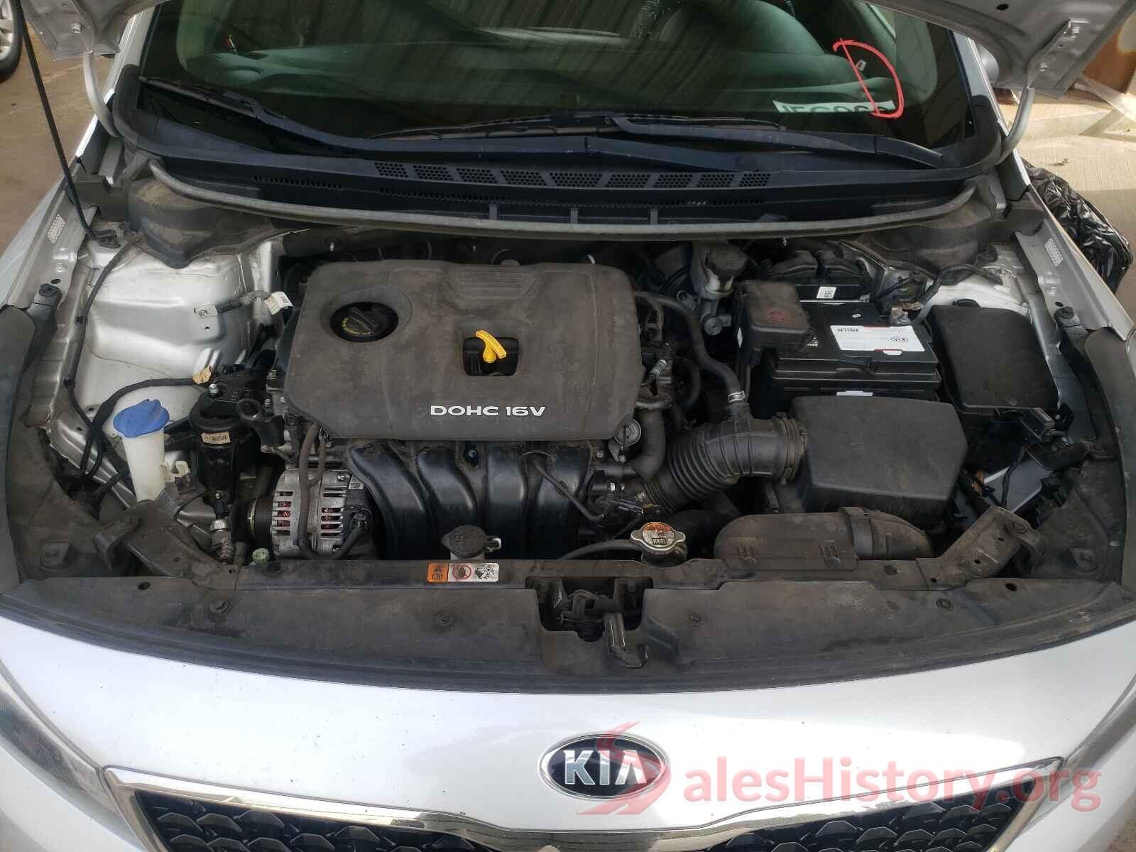 3KPFK4A74HE061555 2017 KIA FORTE