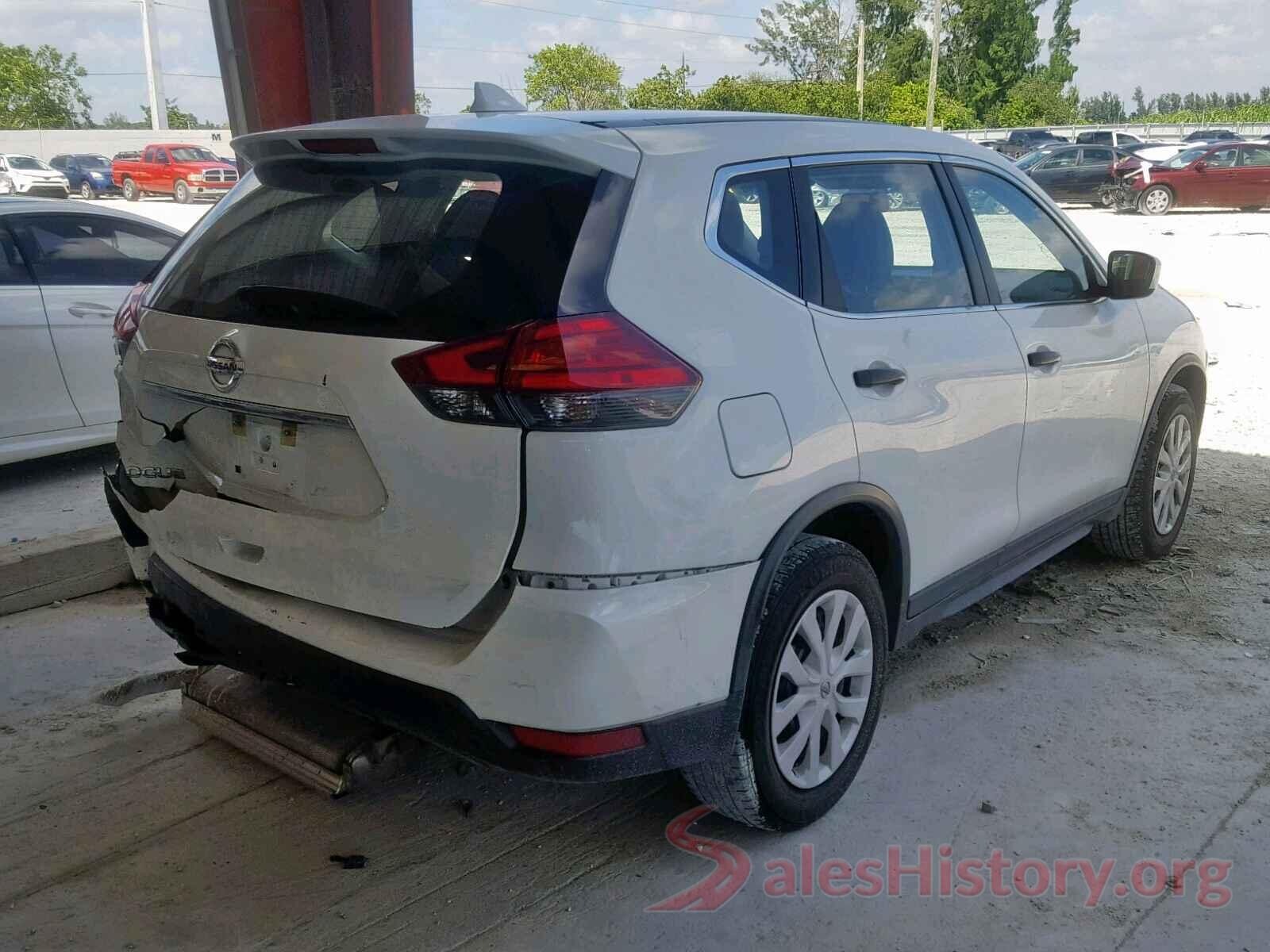 KNMAT2MT8HP532787 2017 NISSAN ROGUE