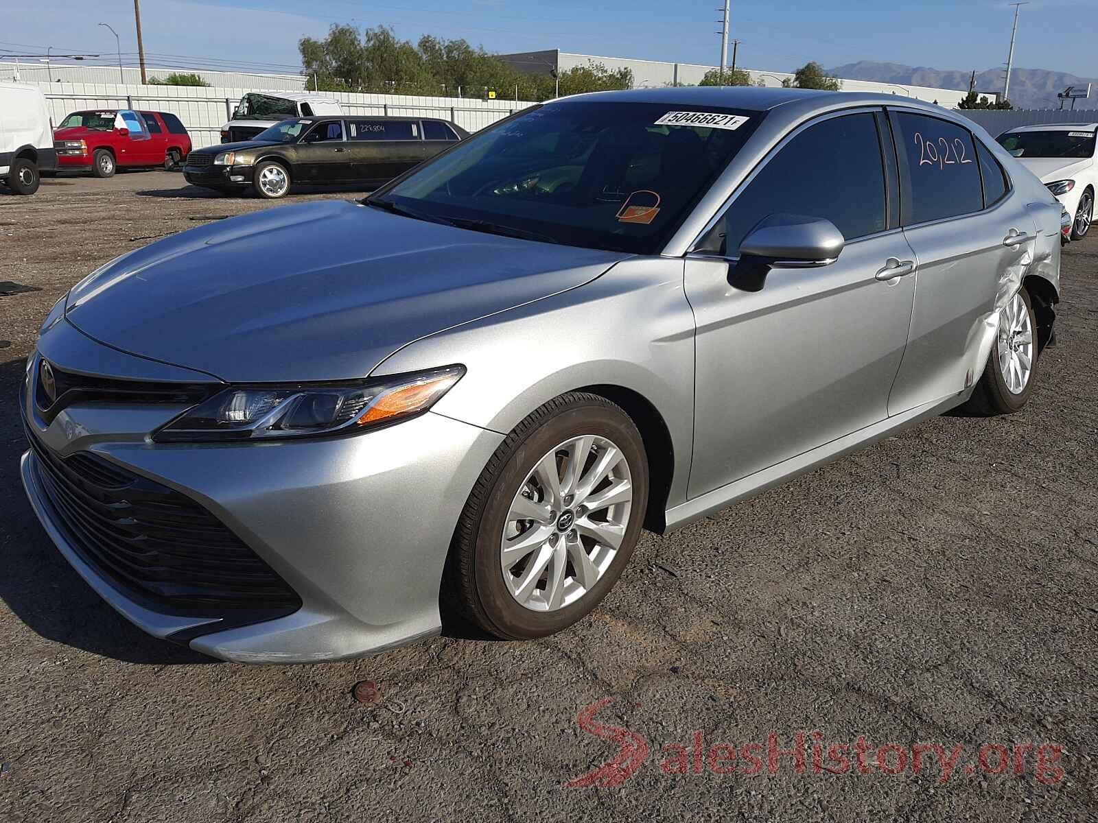 4T1B11HK3JU521804 2018 TOYOTA CAMRY