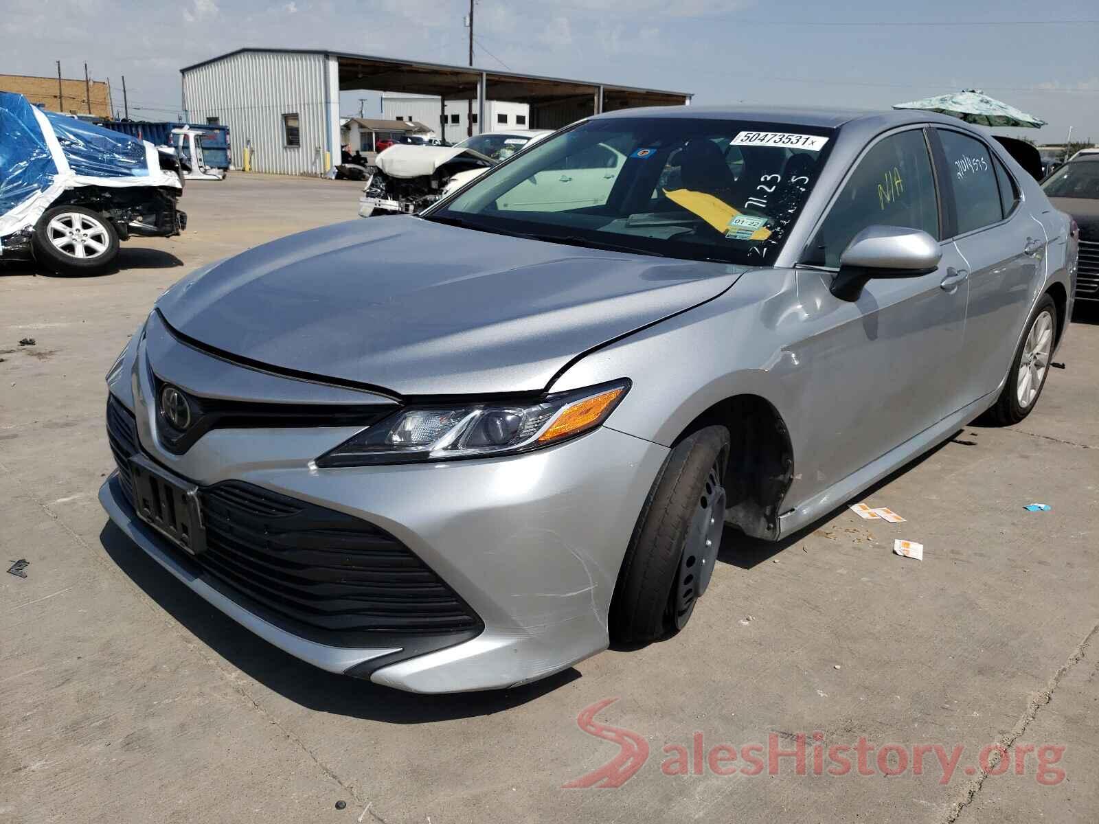 4T1B11HK9JU068157 2018 TOYOTA CAMRY