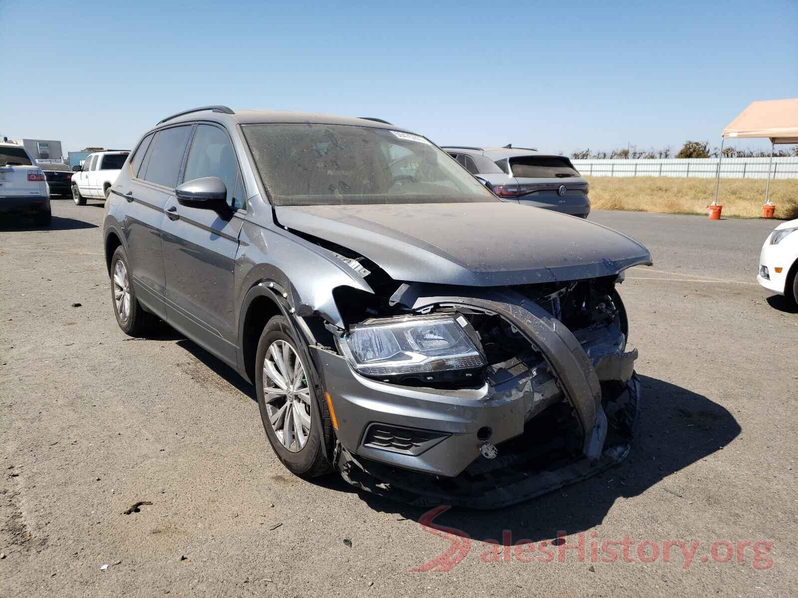 3VV1B7AX2JM105884 2018 VOLKSWAGEN TIGUAN