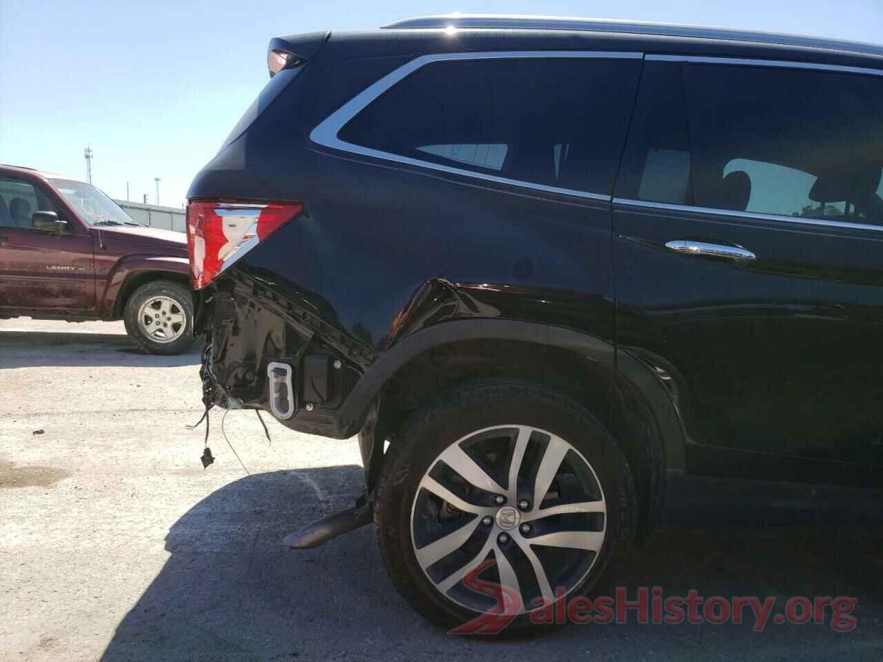 5FNYF6H97JB063560 2018 HONDA PILOT