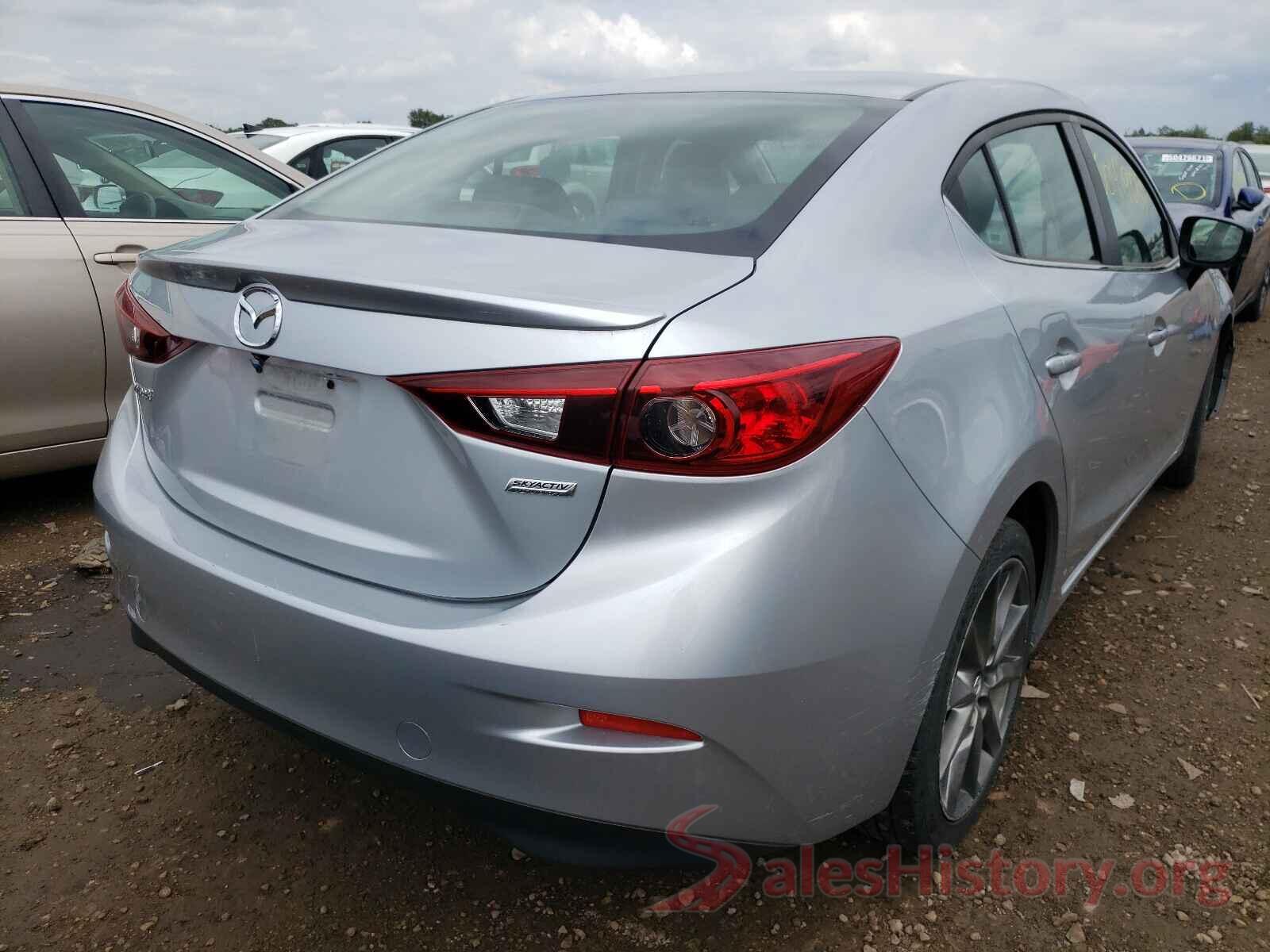 3MZBN1V33JM207917 2018 MAZDA 3