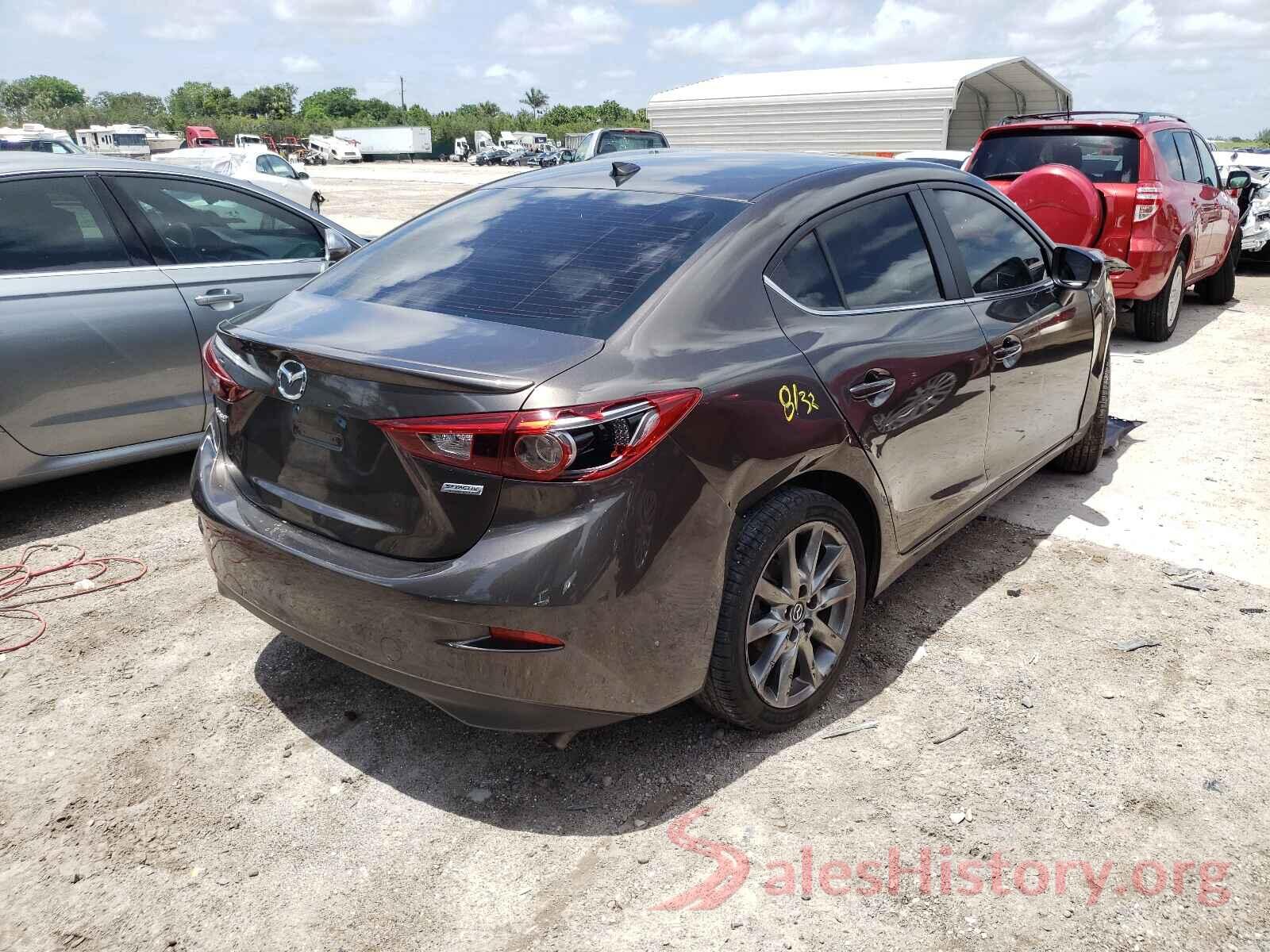 3MZBN1W30JM160859 2018 MAZDA 3