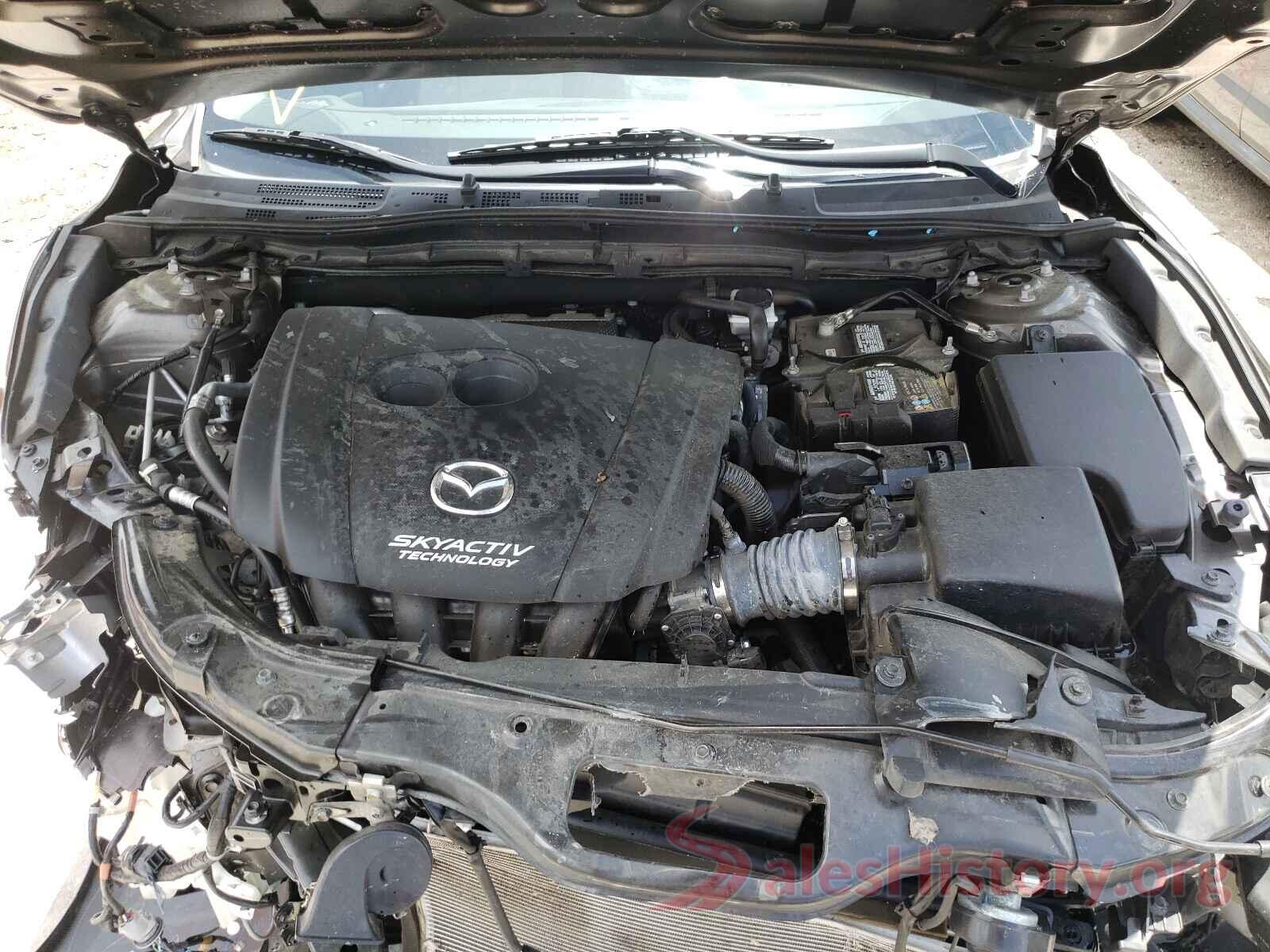 3MZBN1W30JM160859 2018 MAZDA 3