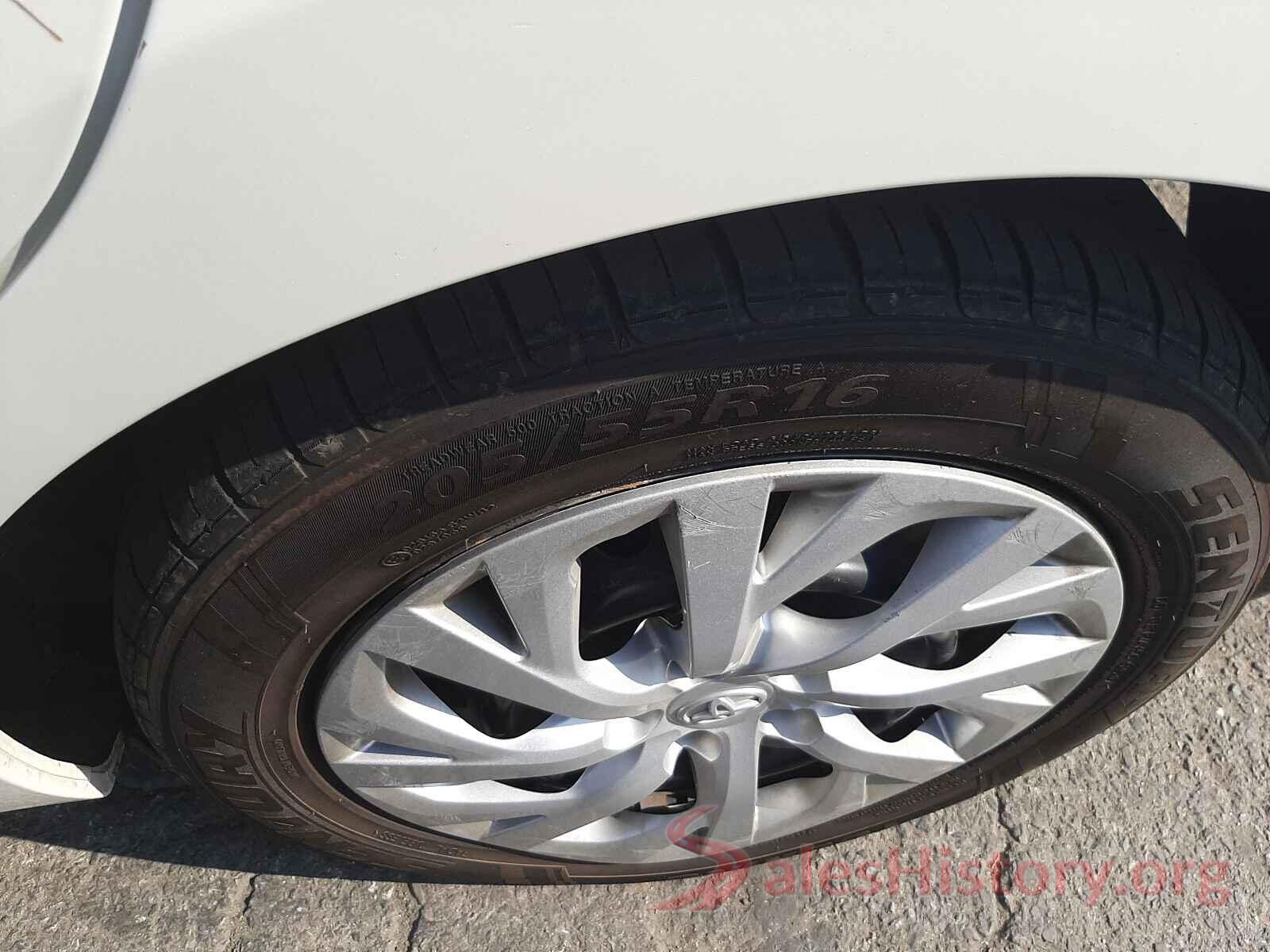 5YFBURHE1HP695429 2017 TOYOTA COROLLA