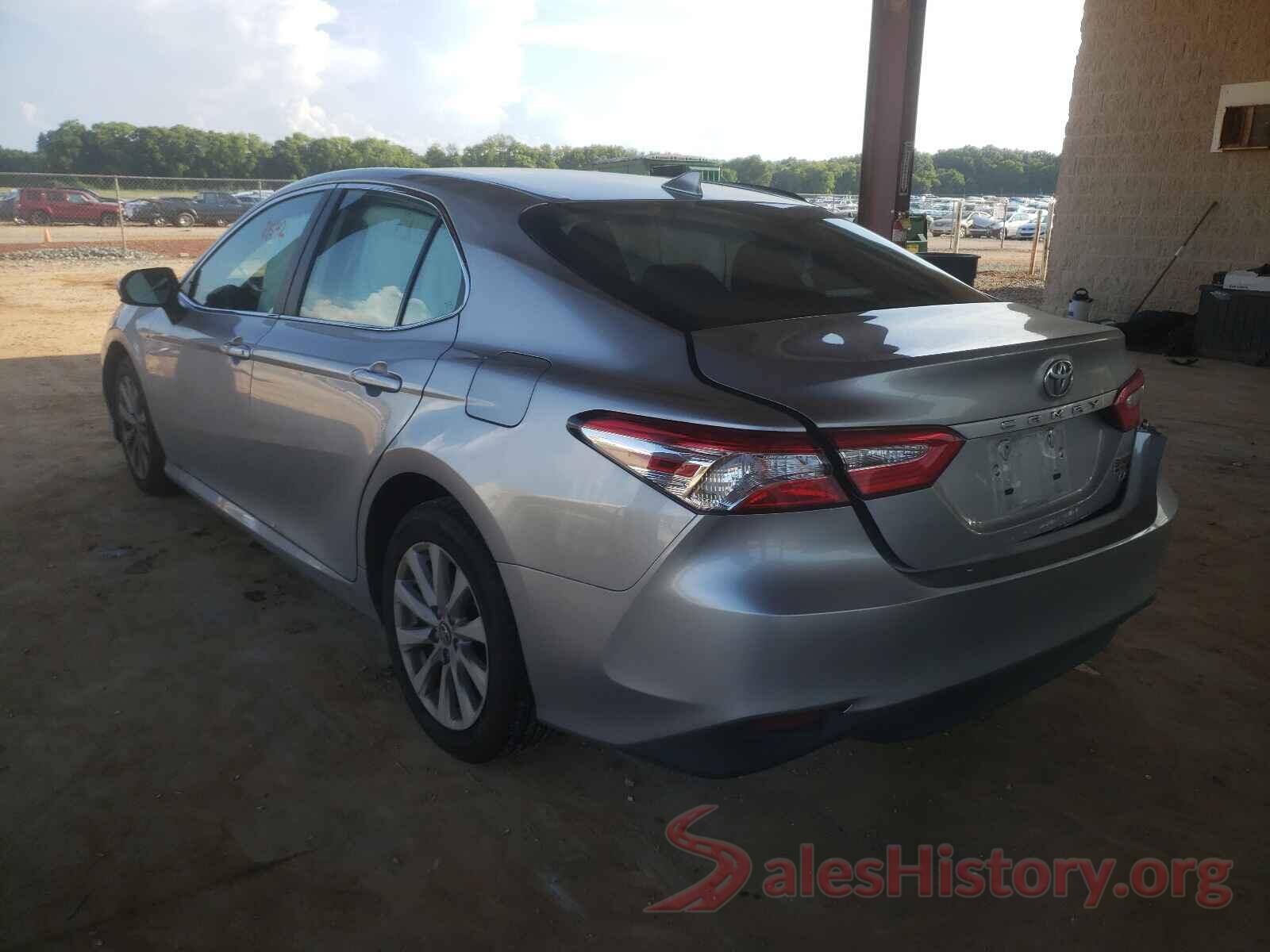 4T1B11HK2KU733658 2019 TOYOTA CAMRY