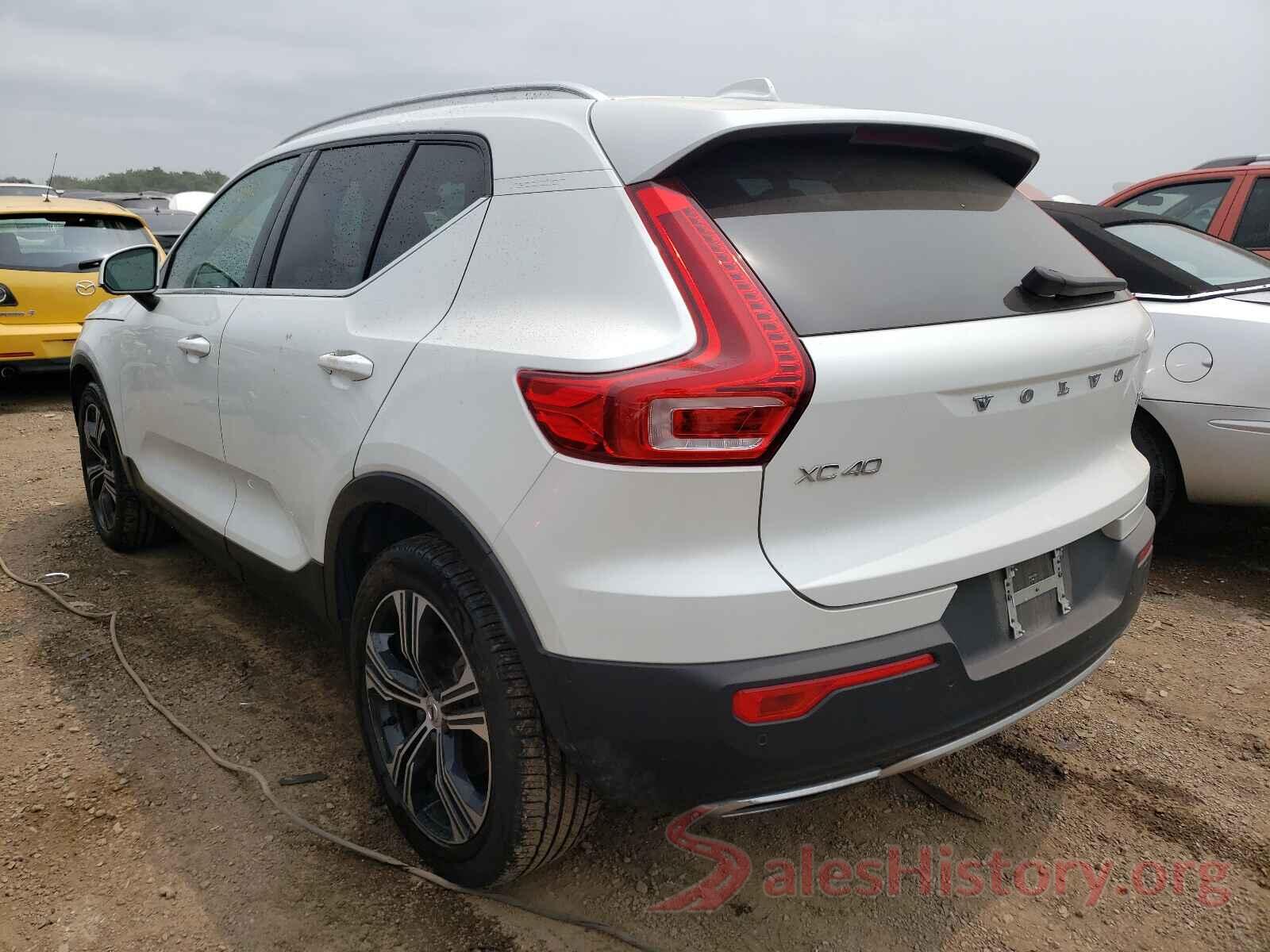 YV4162UL7L2307206 2020 VOLVO XC40