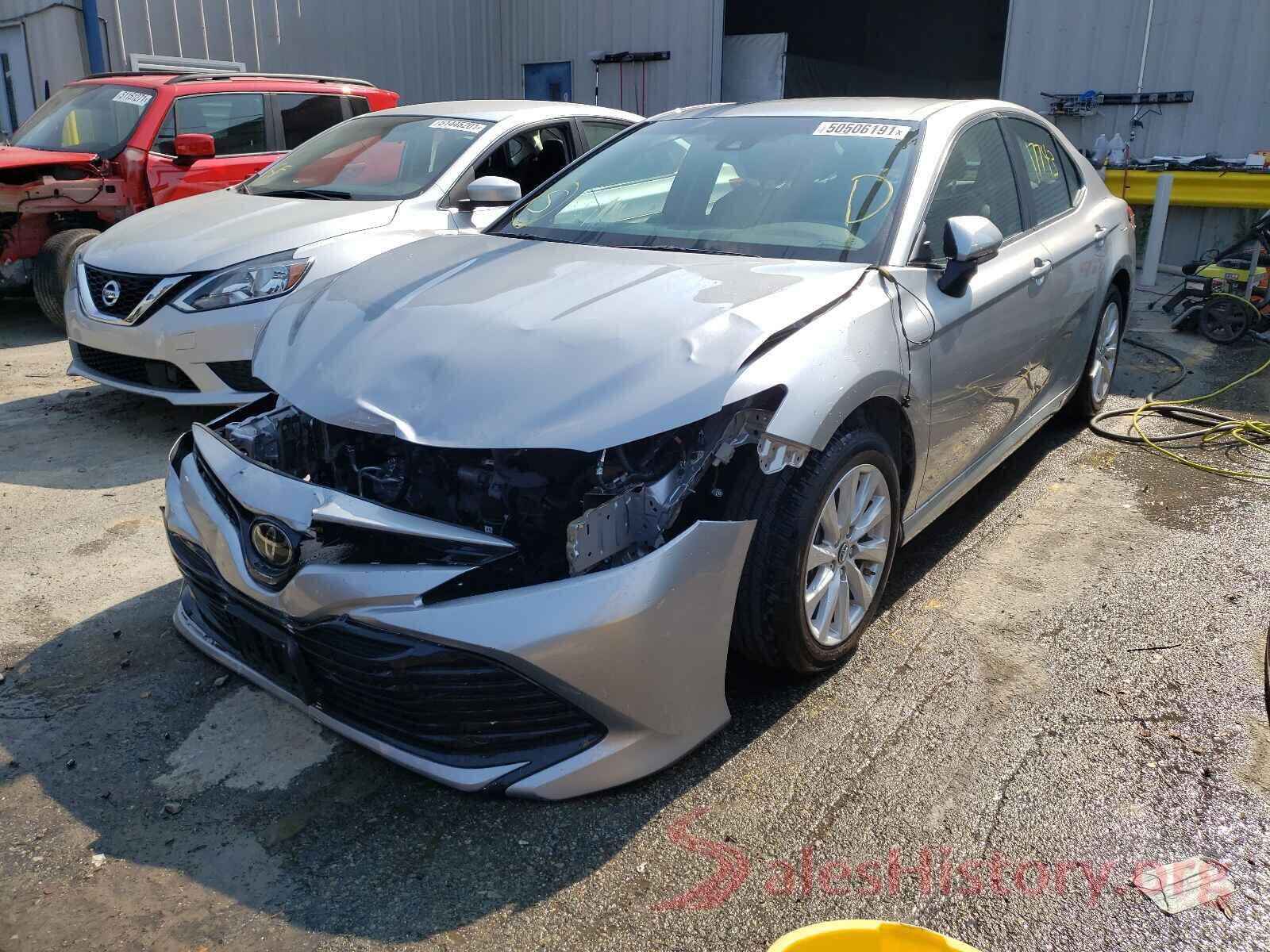 4T1B11HK6JU587344 2018 TOYOTA CAMRY