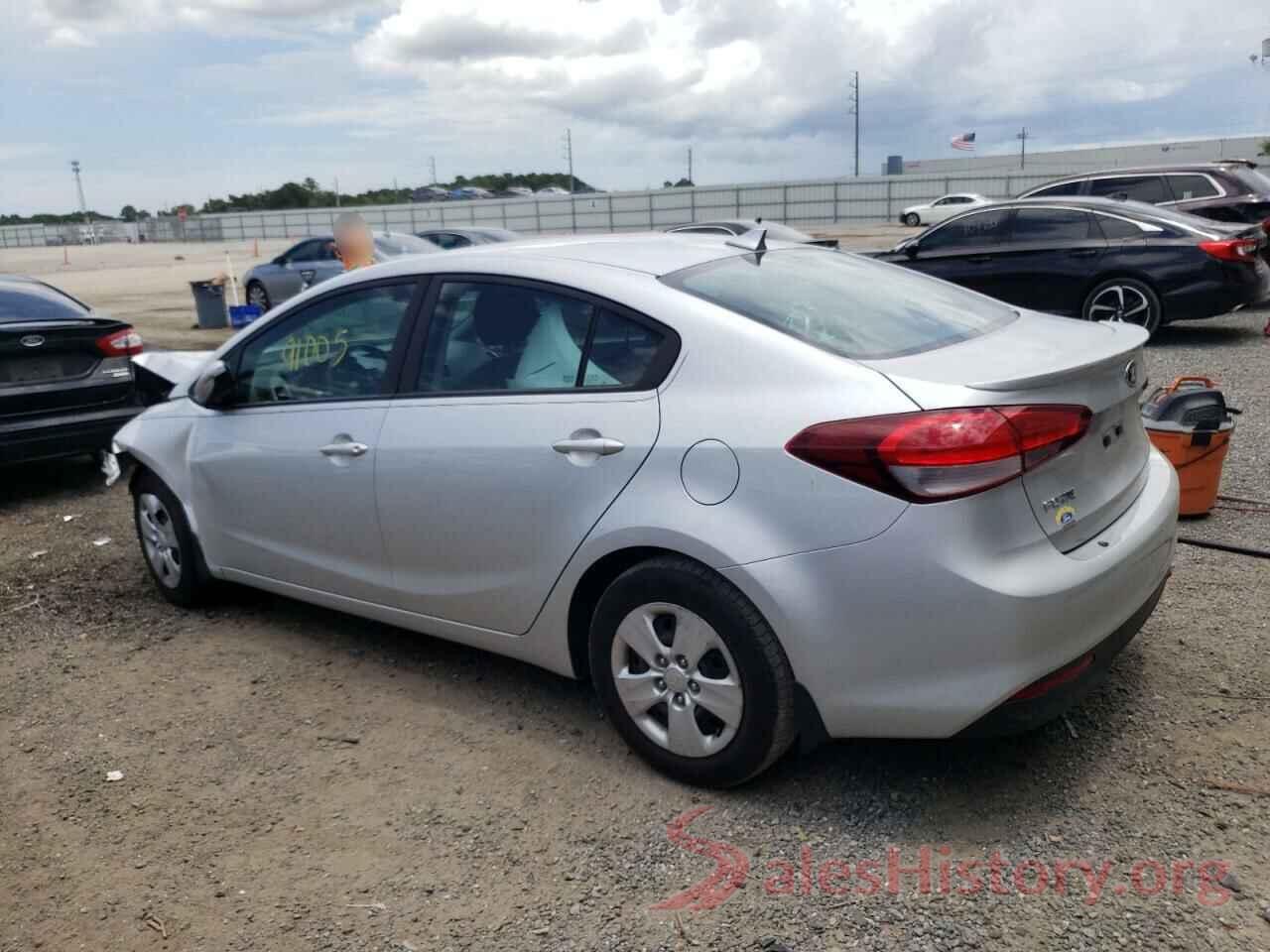 3KPFK4A74JE168370 2018 KIA FORTE