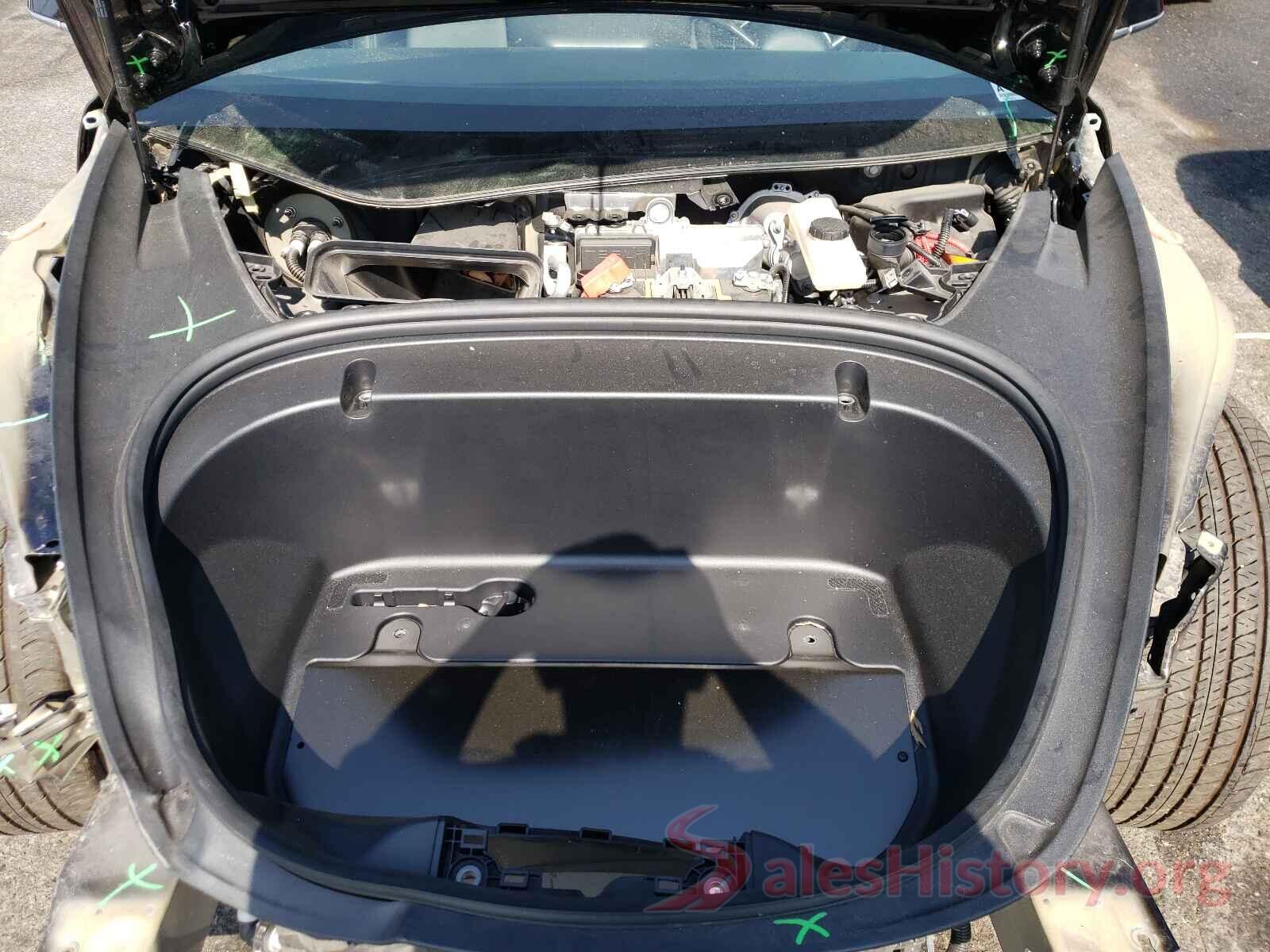 5YJ3E1EA7JF179405 2018 TESLA MODEL 3