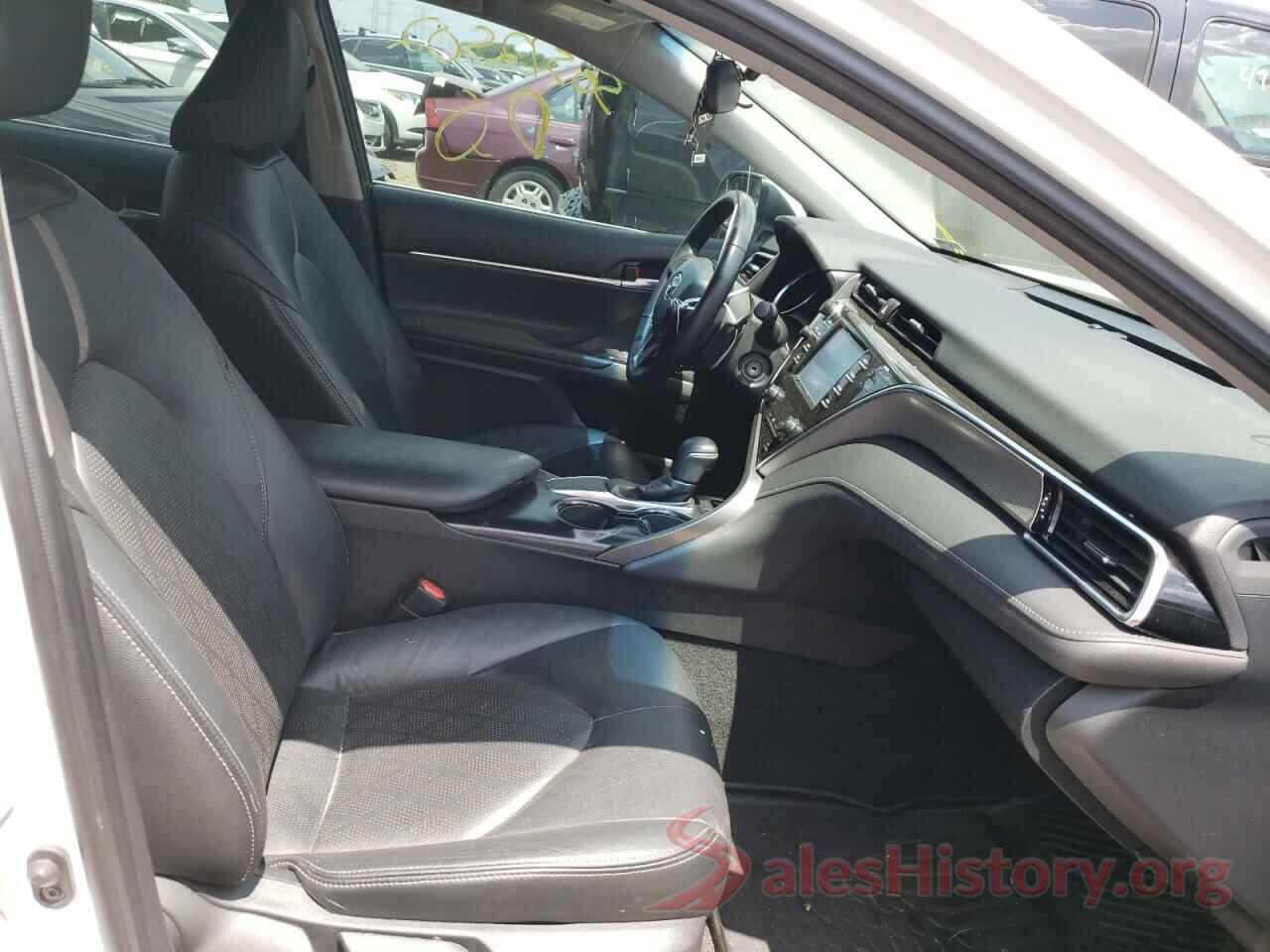 4T1B11HK7JU116089 2018 TOYOTA CAMRY