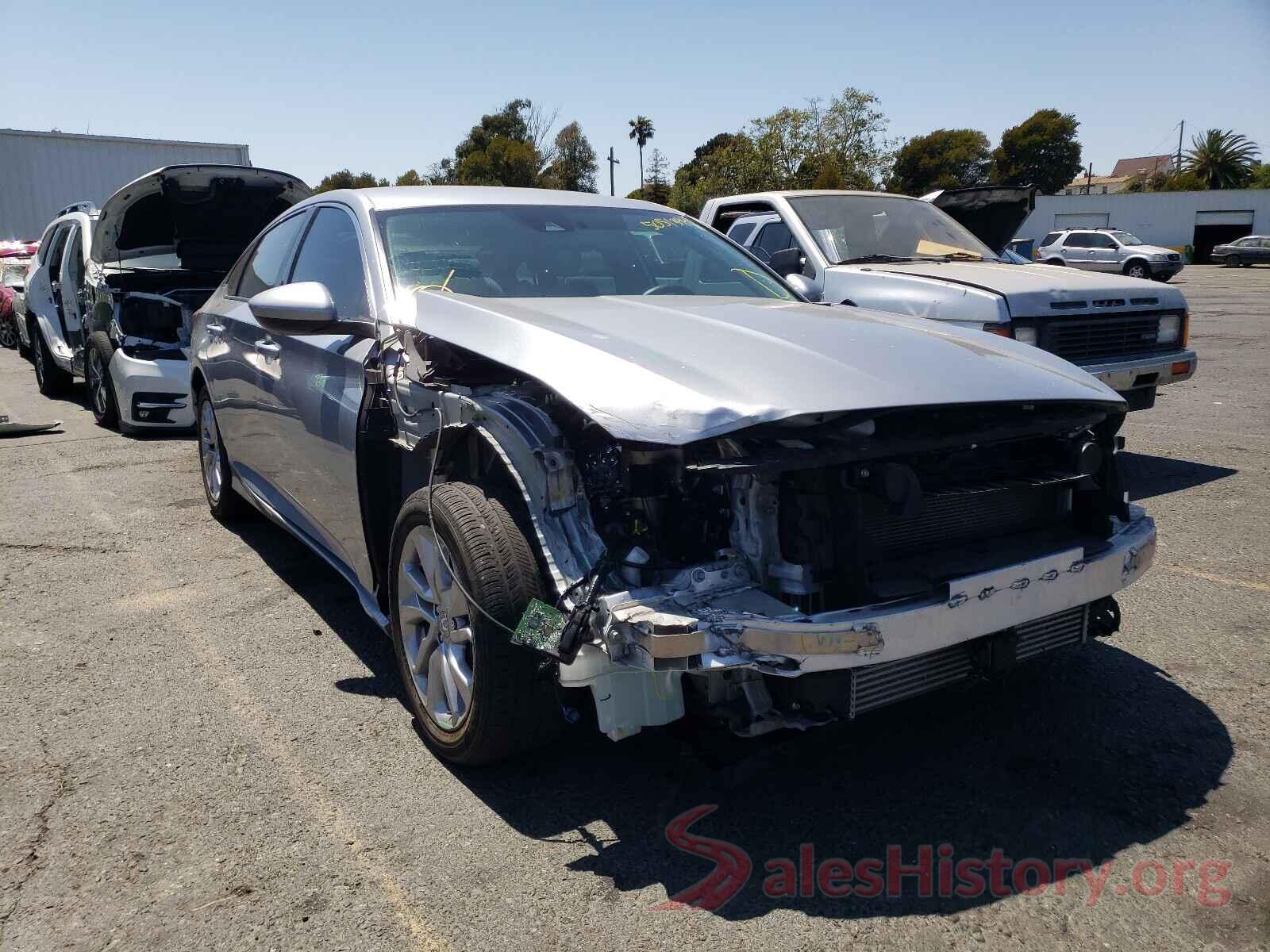 1HGCV1F14JA202793 2018 HONDA ACCORD