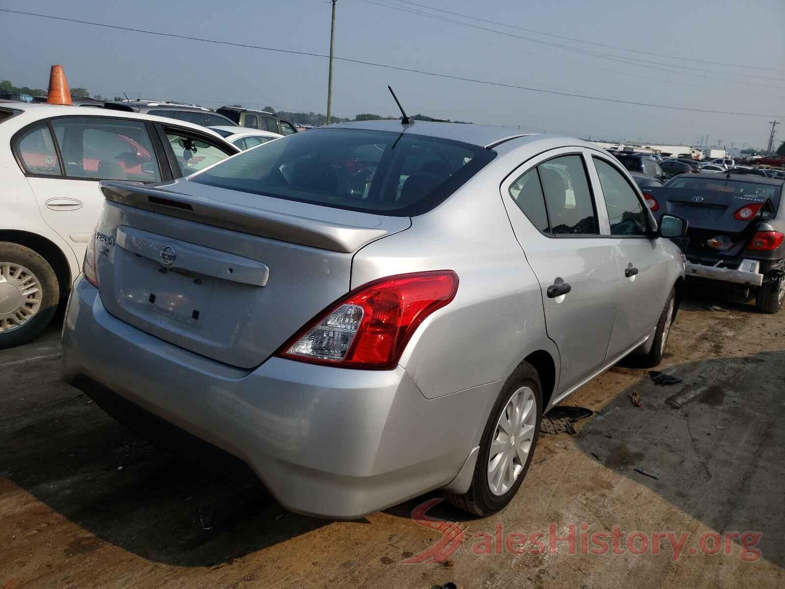 3N1CN7AP8JL887678 2018 NISSAN VERSA