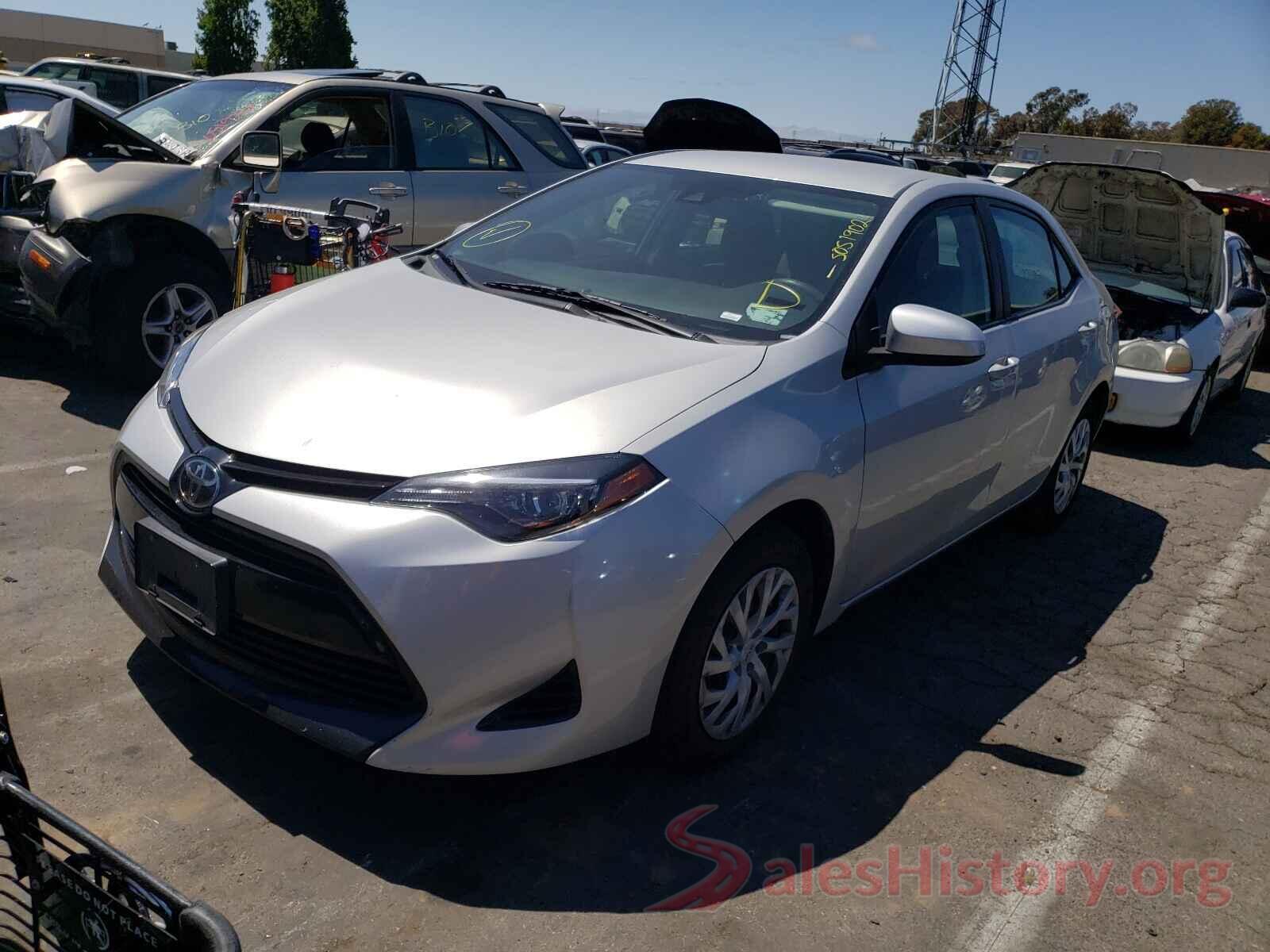 5YFBURHE5JP814010 2018 TOYOTA COROLLA