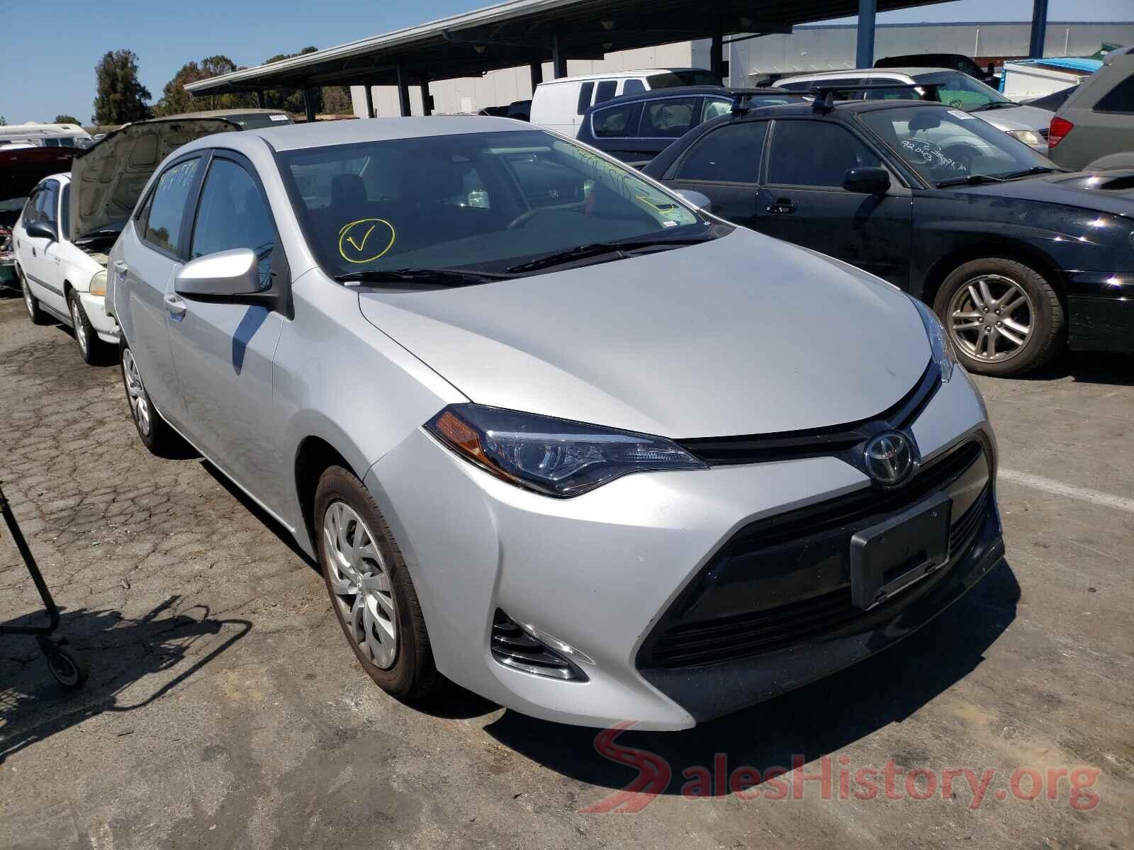 5YFBURHE5JP814010 2018 TOYOTA COROLLA