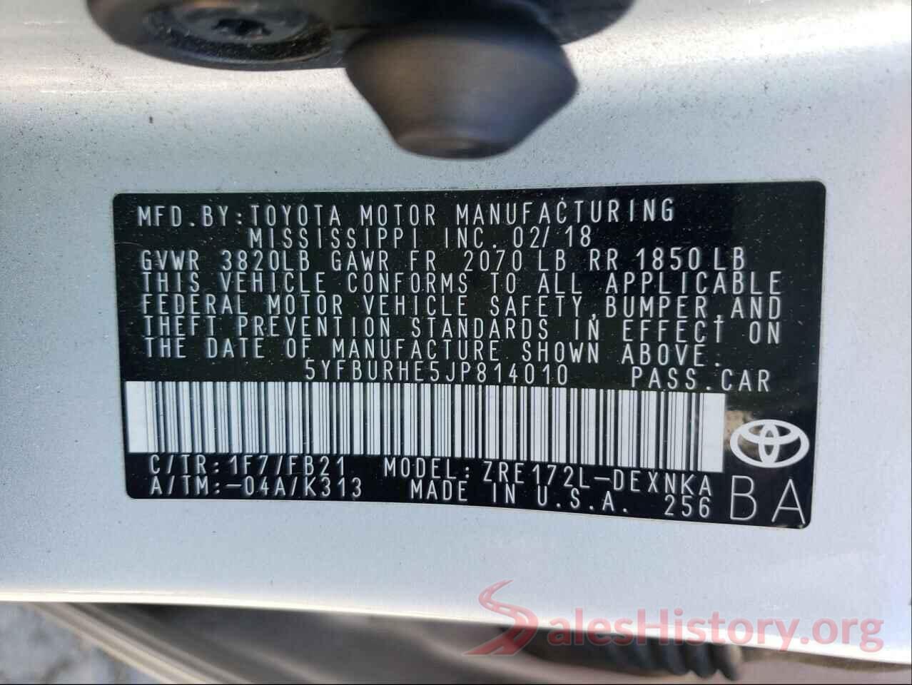 5YFBURHE5JP814010 2018 TOYOTA COROLLA