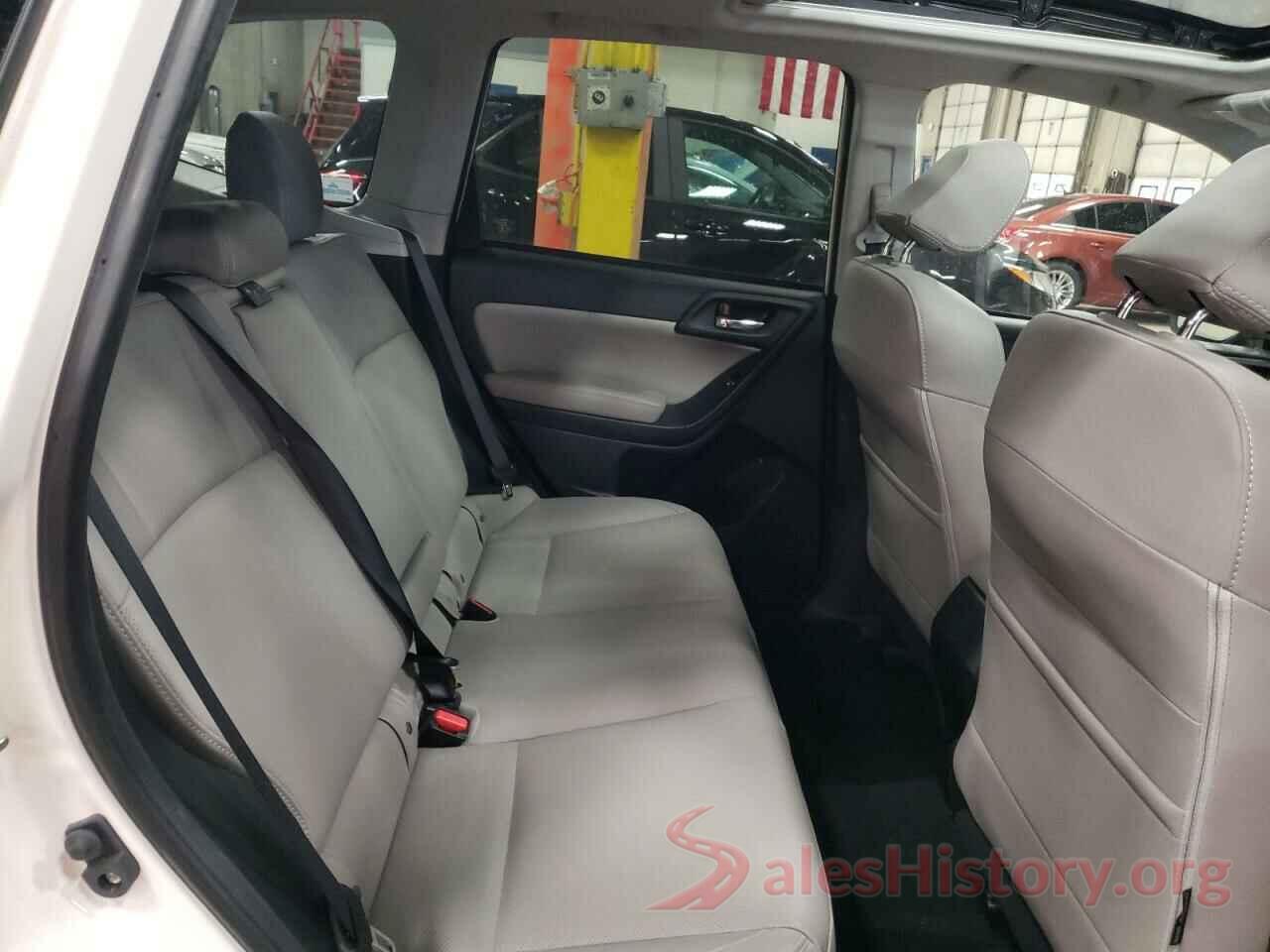 JF2SJAJC7HH557667 2017 SUBARU FORESTER