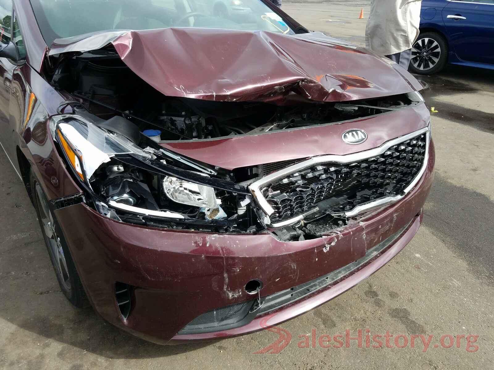 3KPFL4A78JE239387 2018 KIA FORTE