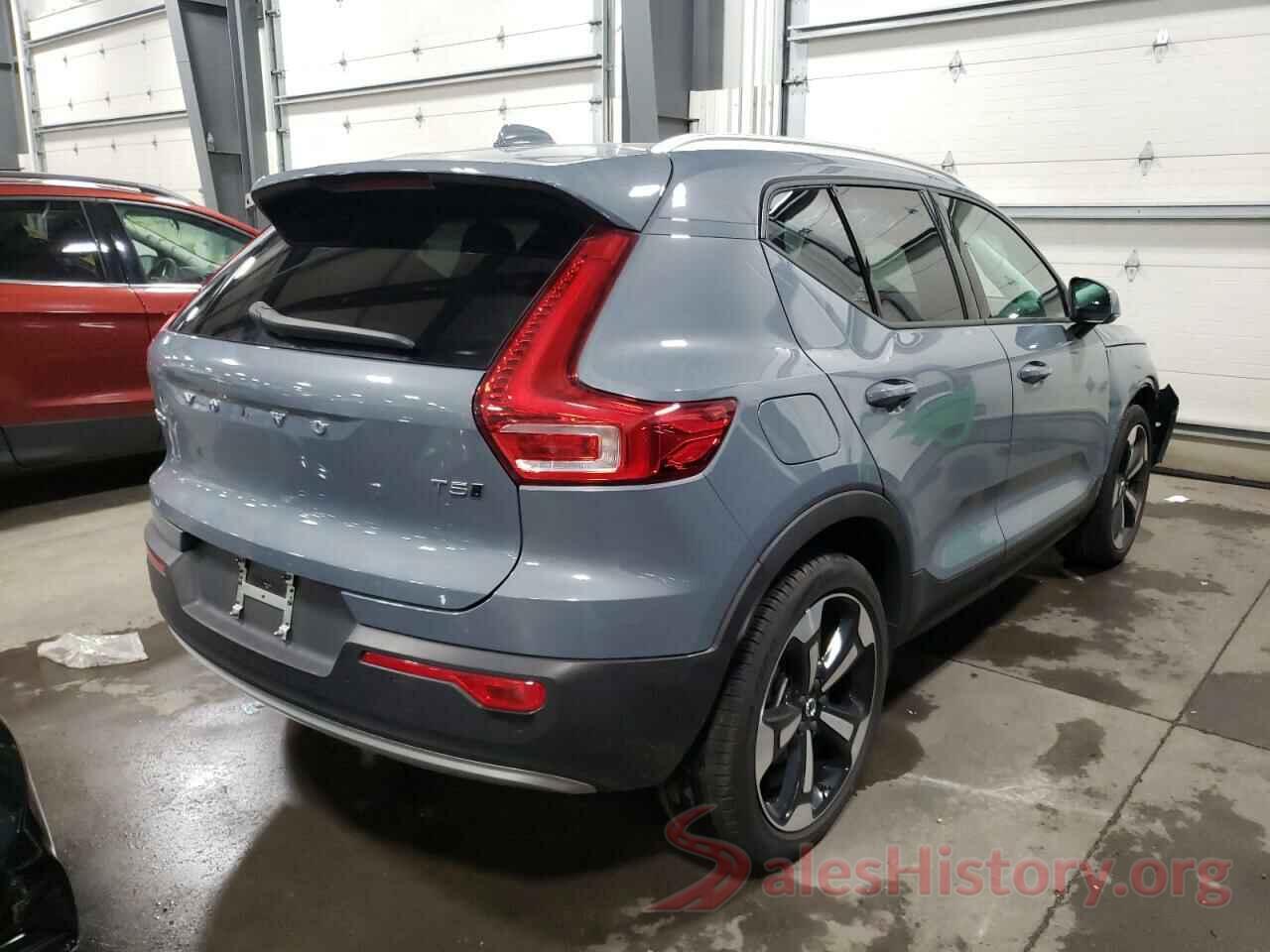 YV4162UK1L2299031 2020 VOLVO XC40