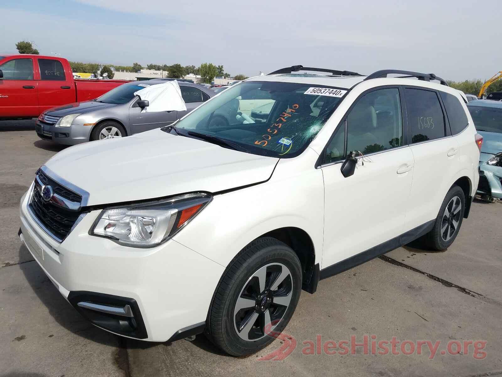 JF2SJAJC3JH615859 2018 SUBARU FORESTER