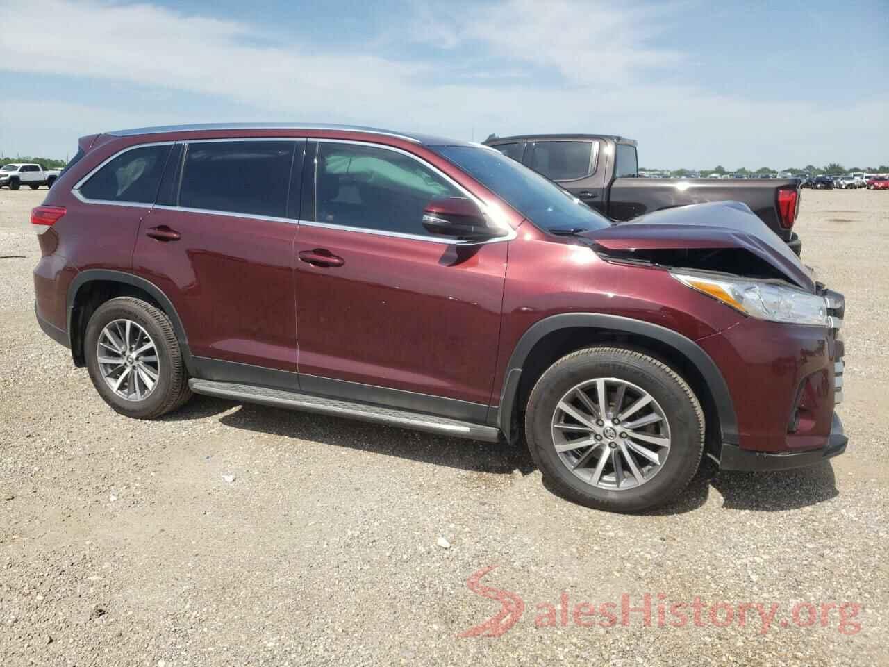 5TDKZRFH8KS304323 2019 TOYOTA HIGHLANDER